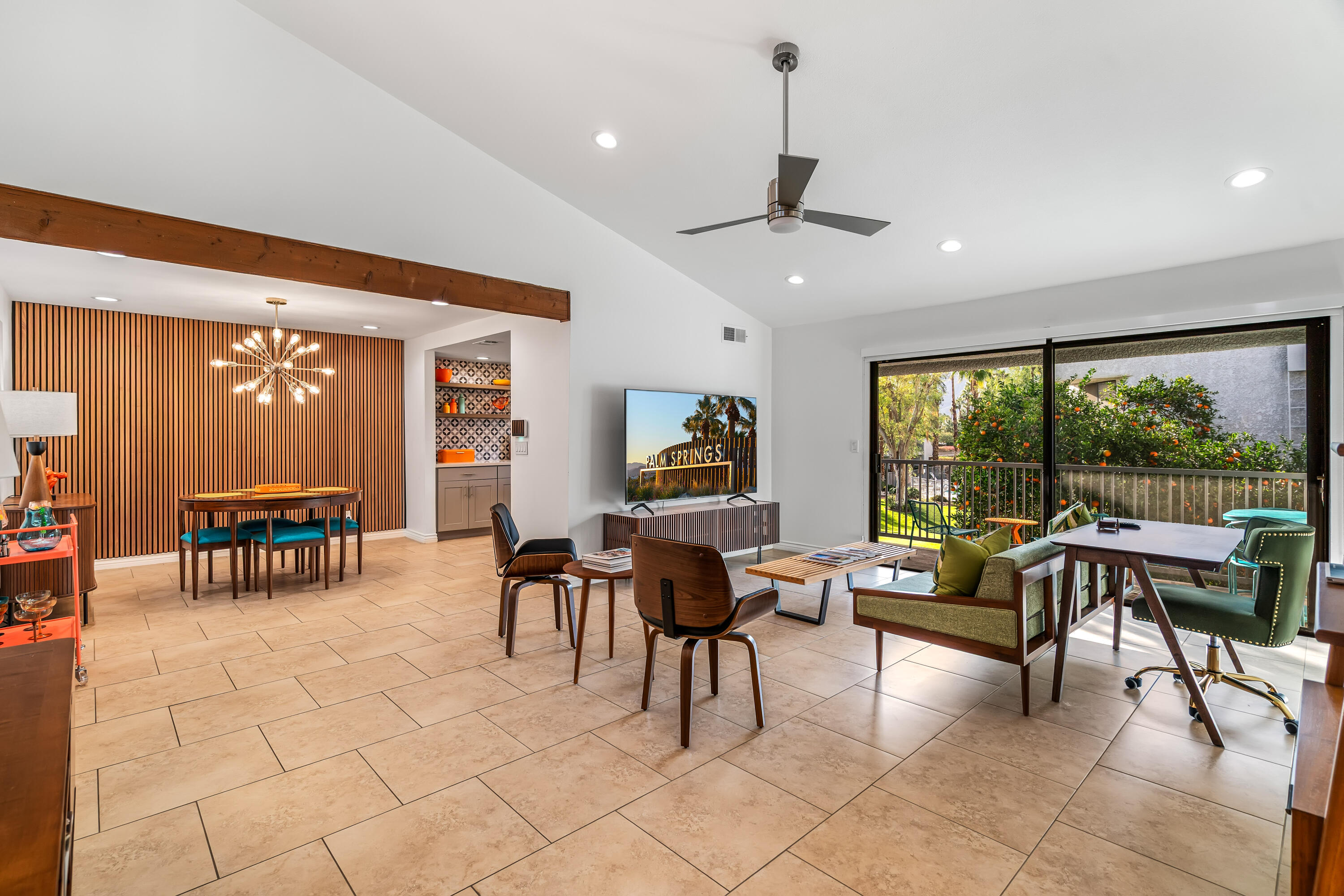 3155 E Ramon RD Unit: 904