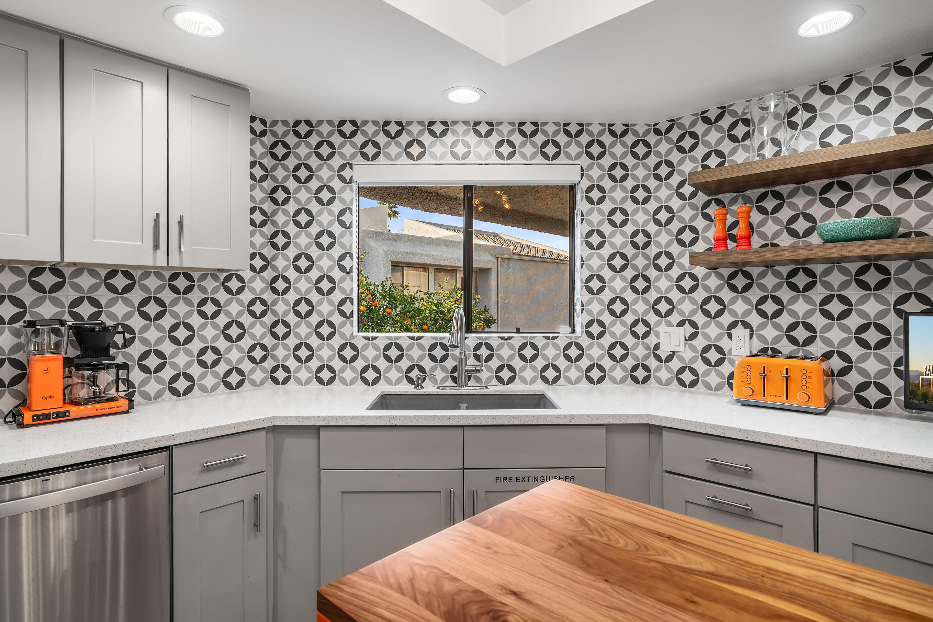 3155 E Ramon RD Unit: 904