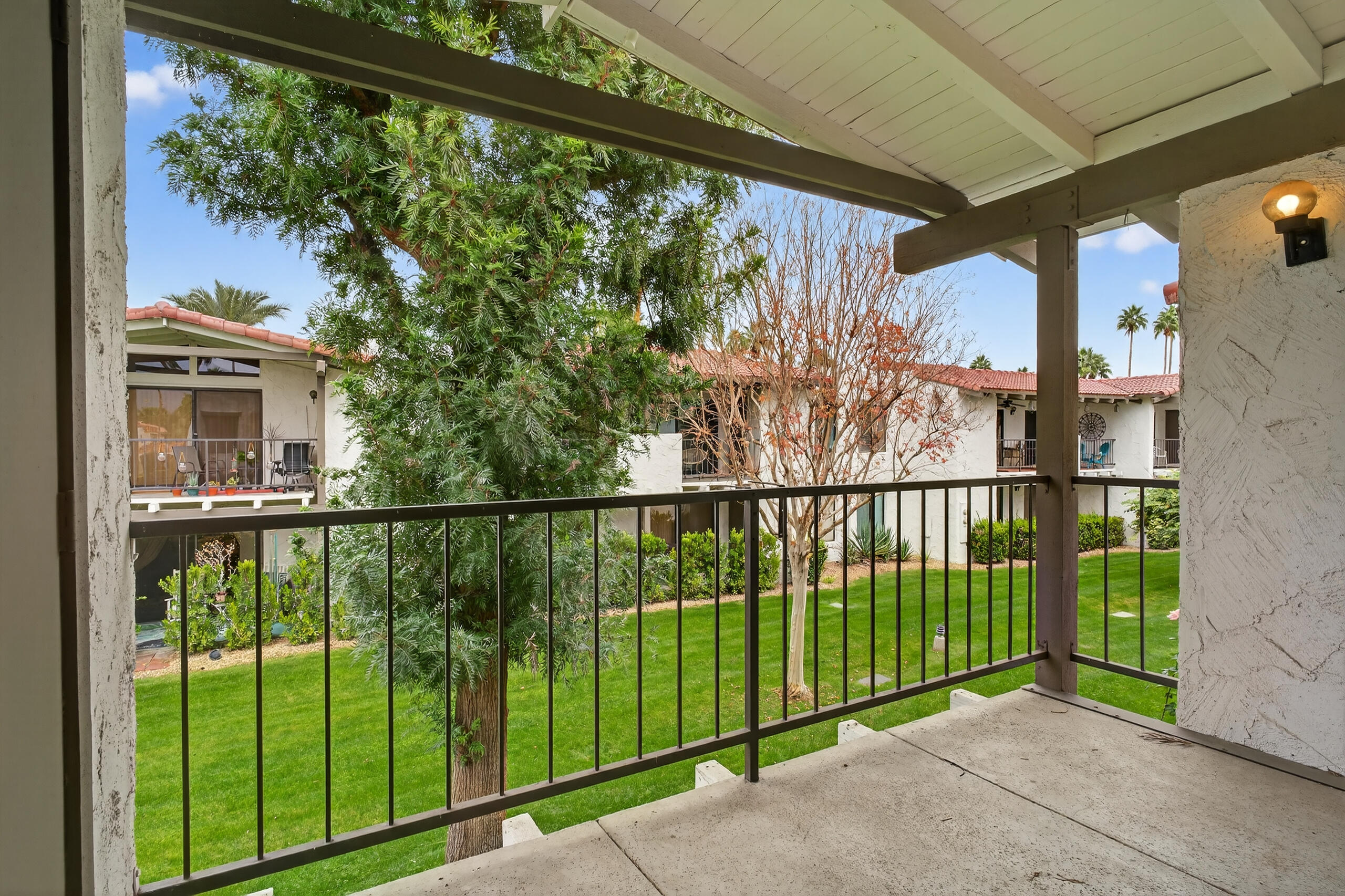 1050 E Ramon RD Unit: 127