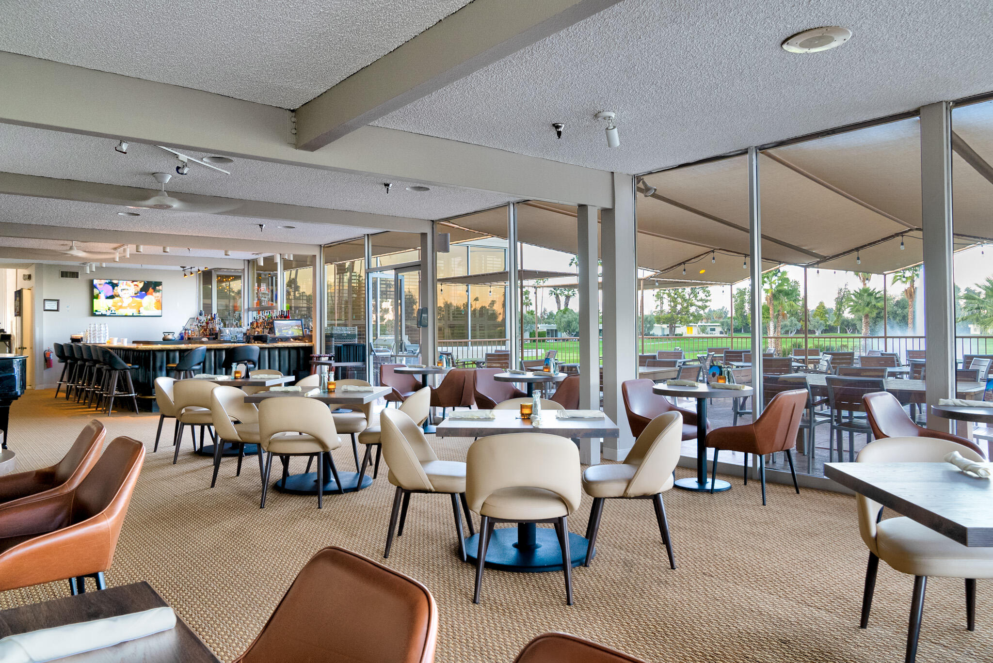 497 Desert Lakes CIR