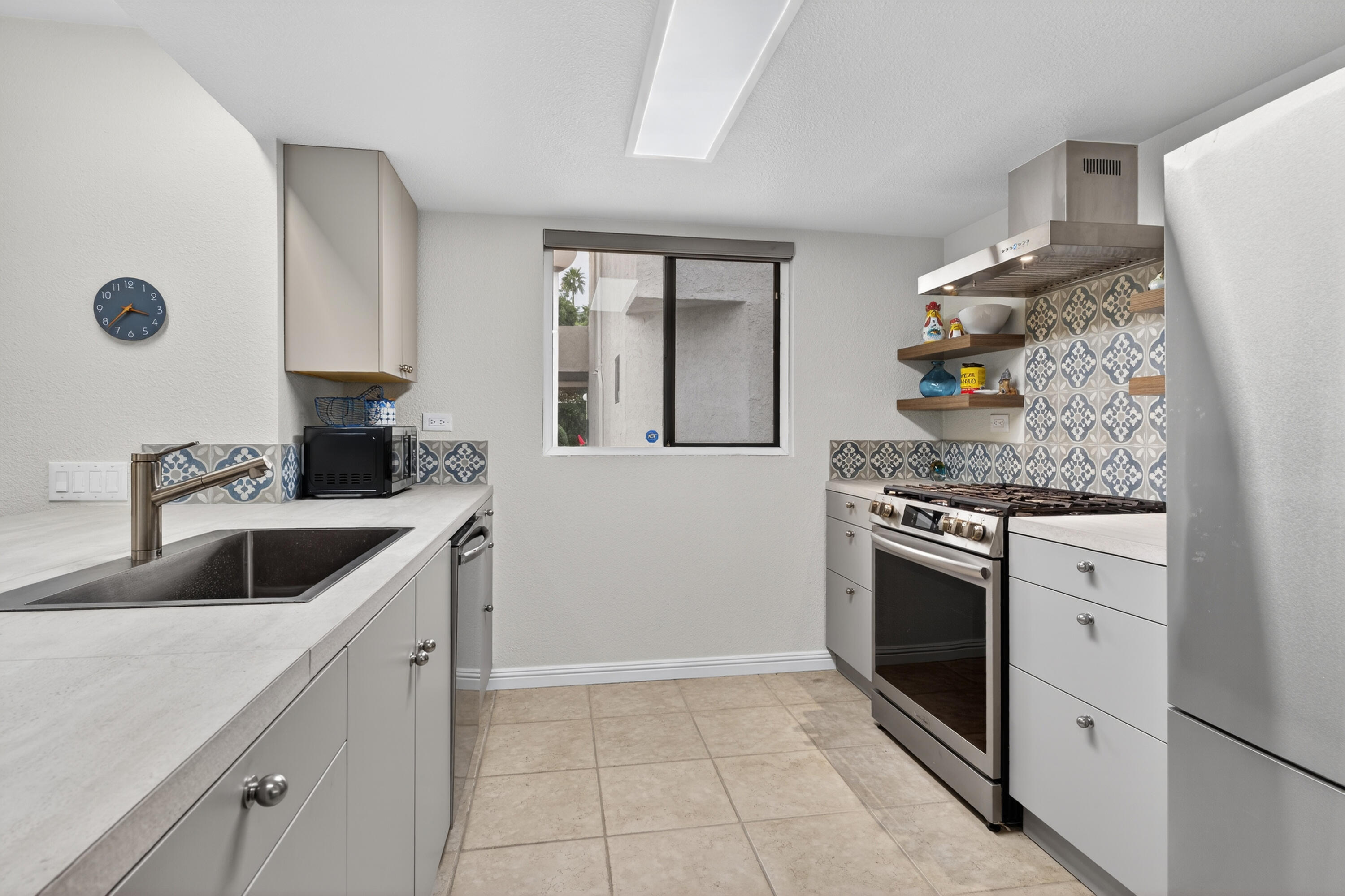 1895 N Via Miraleste Unit: 1518