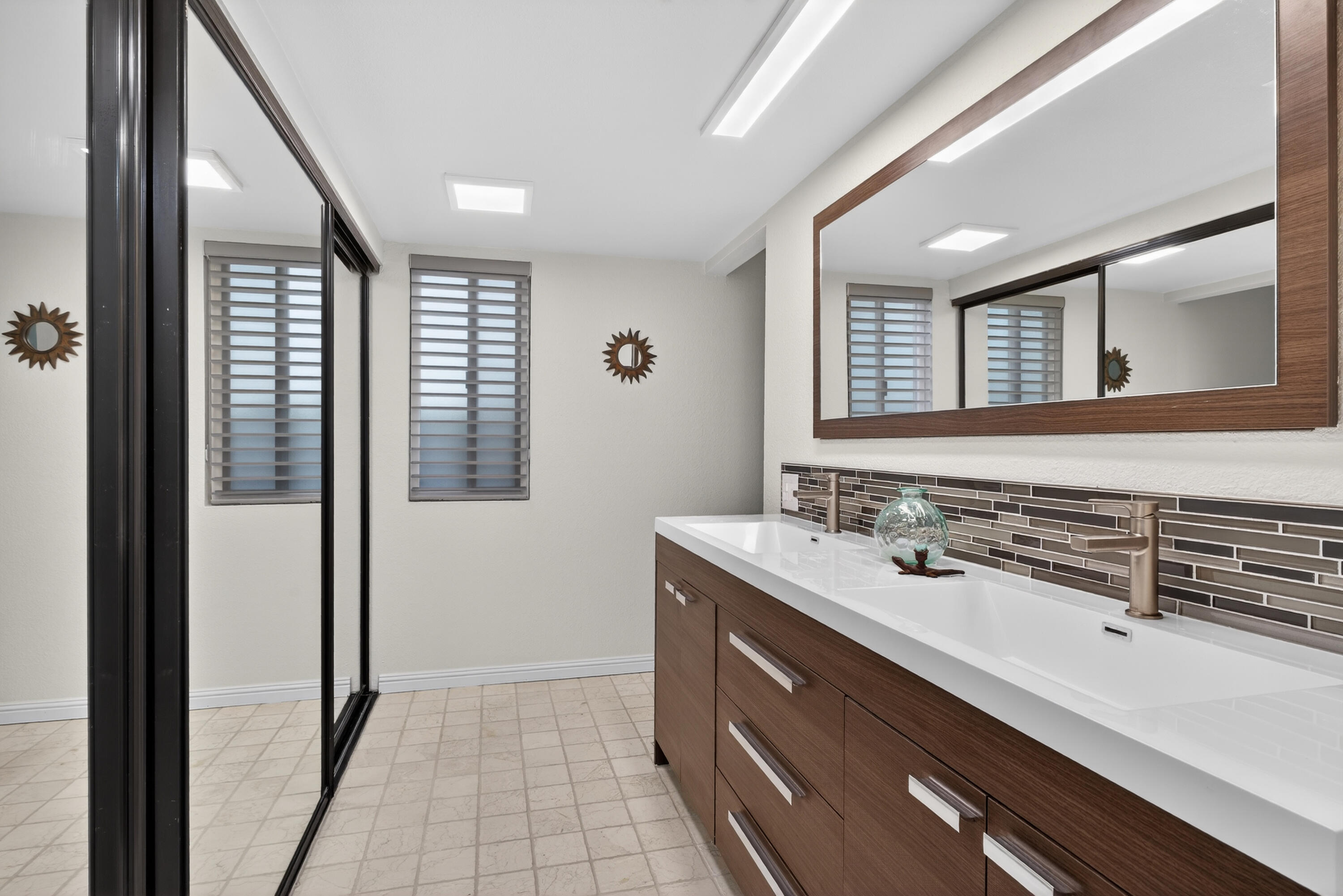 1895 N Via Miraleste Unit: 1518