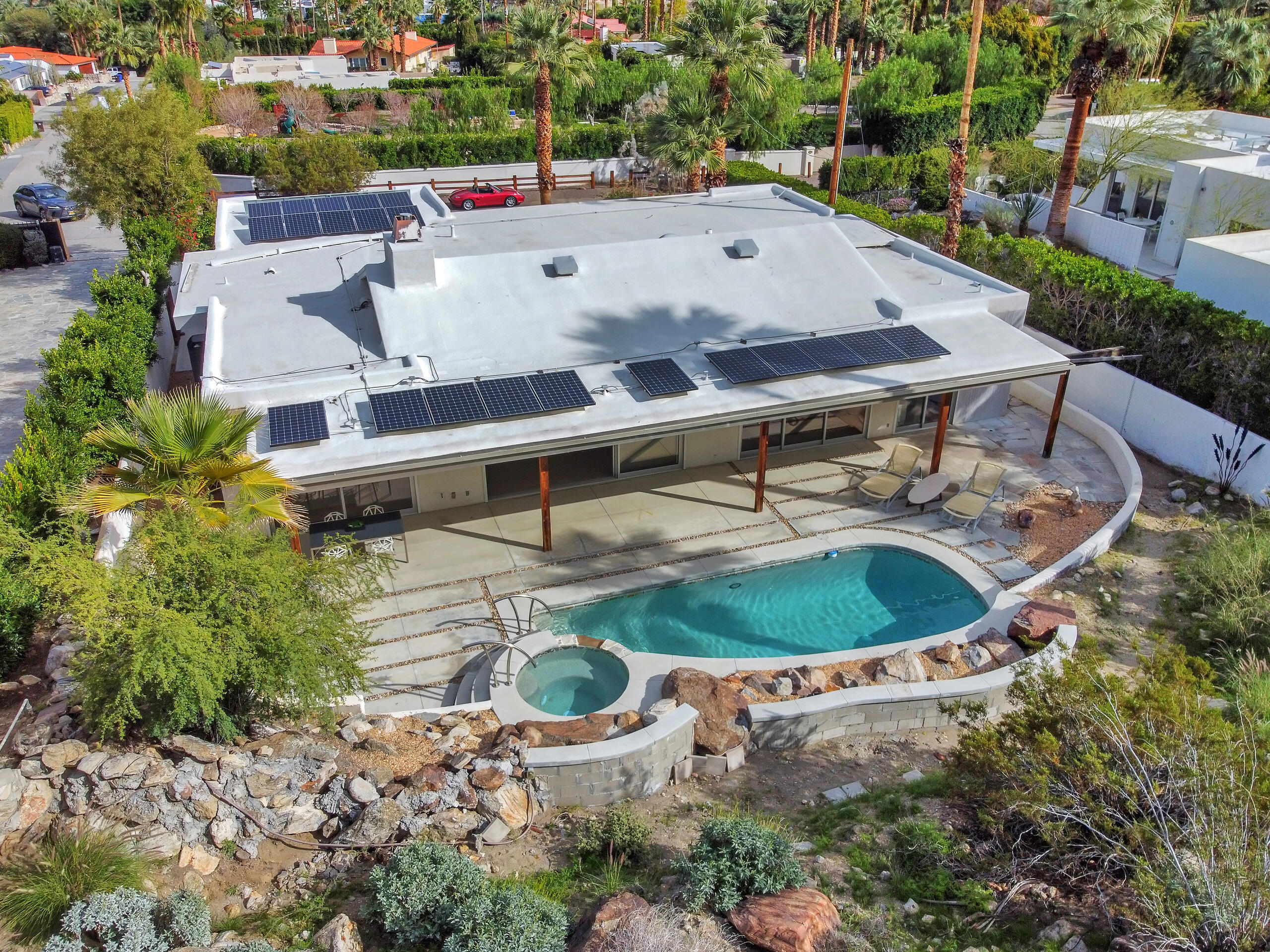 2111 S Camino Barranca