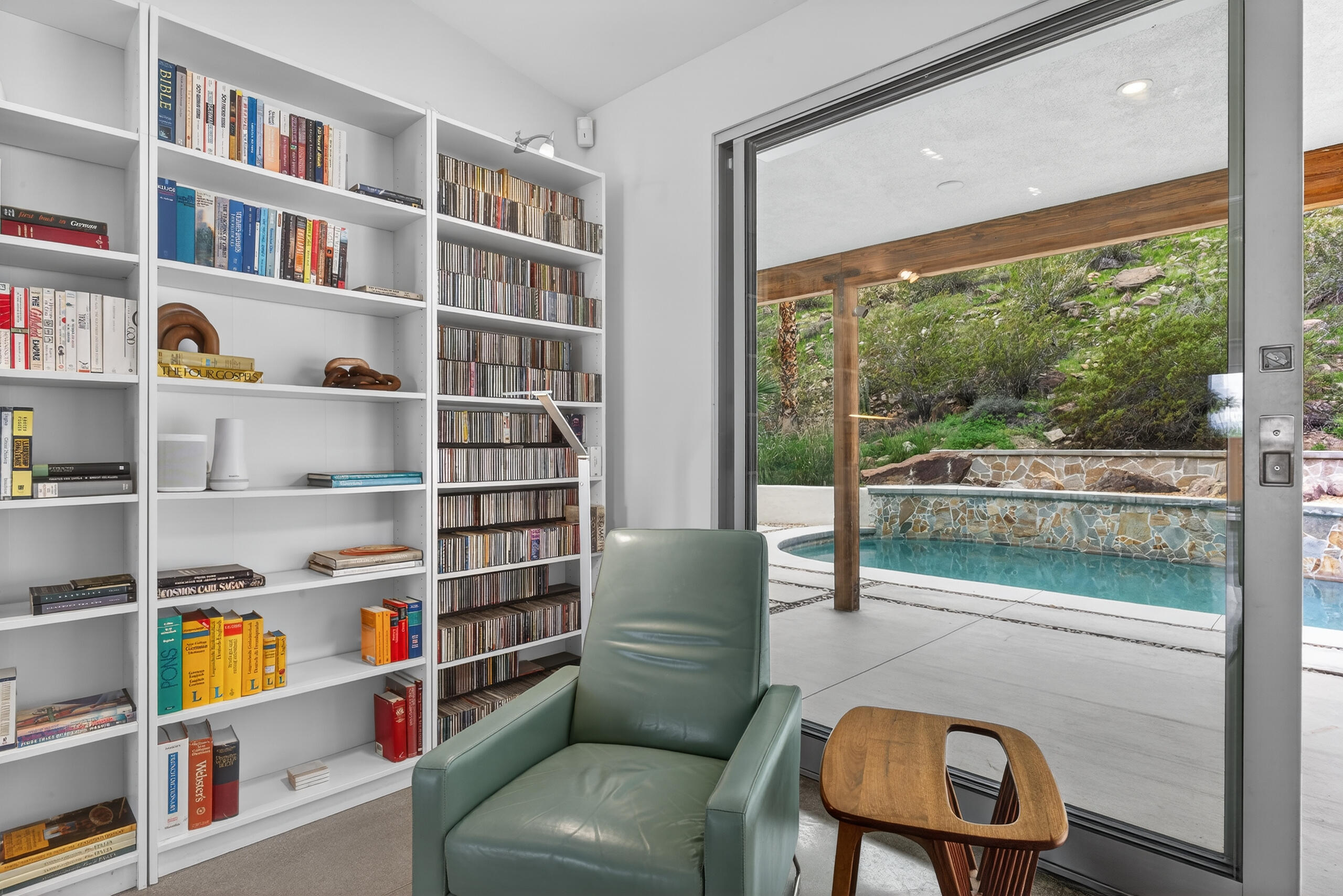 2111 S Camino Barranca