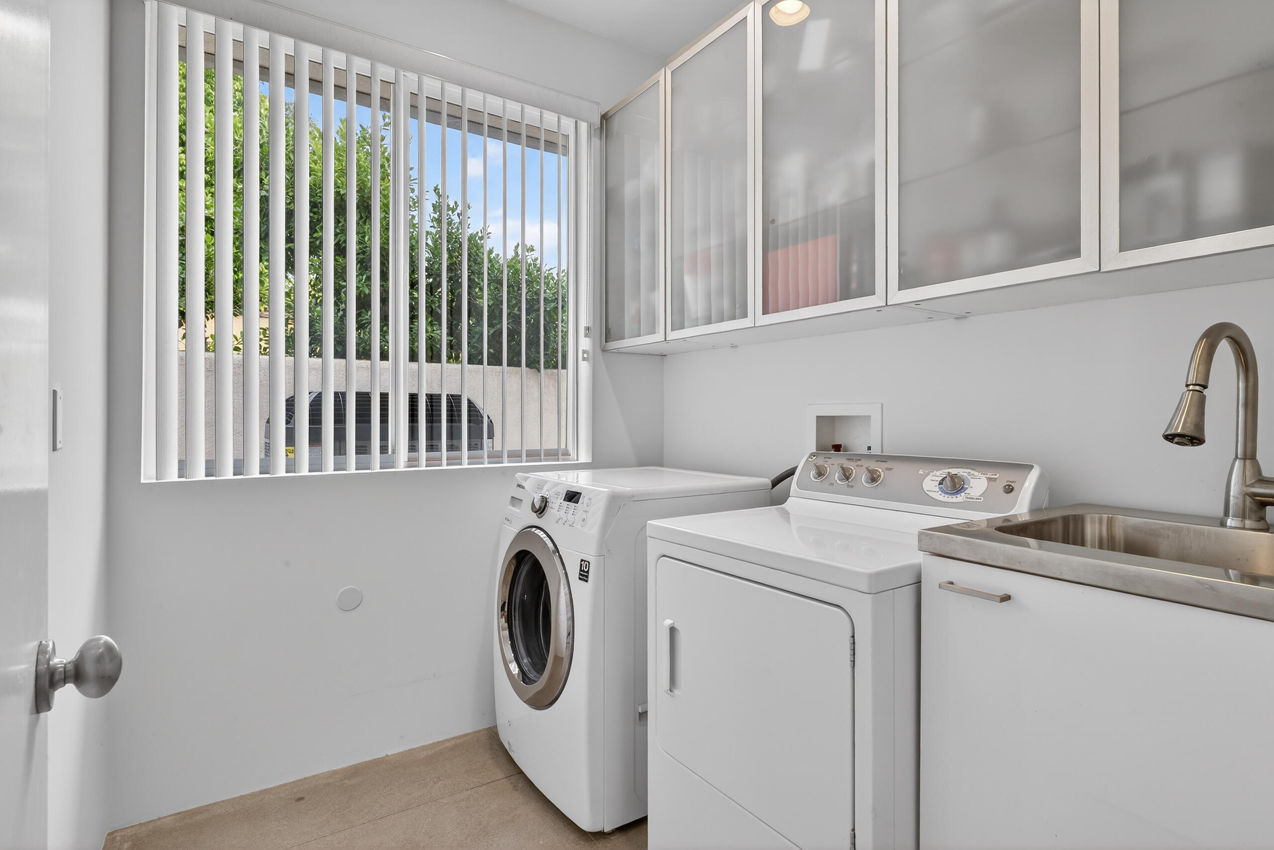 2111 S Camino Barranca