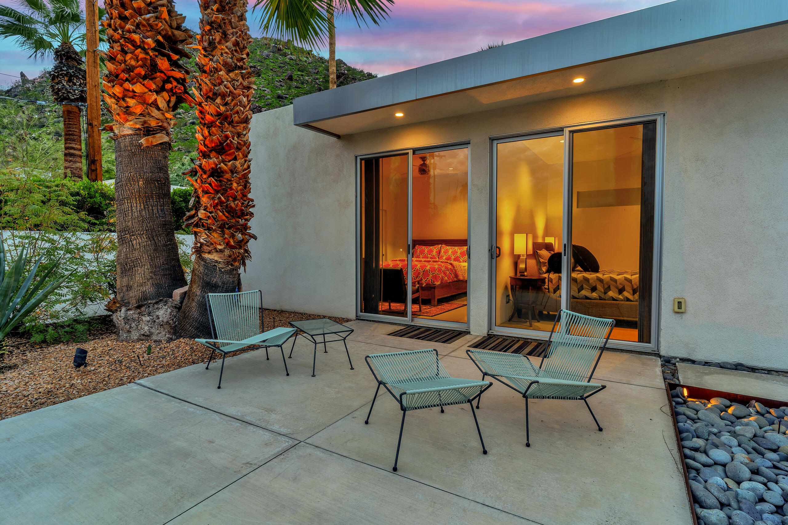 2111 S Camino Barranca