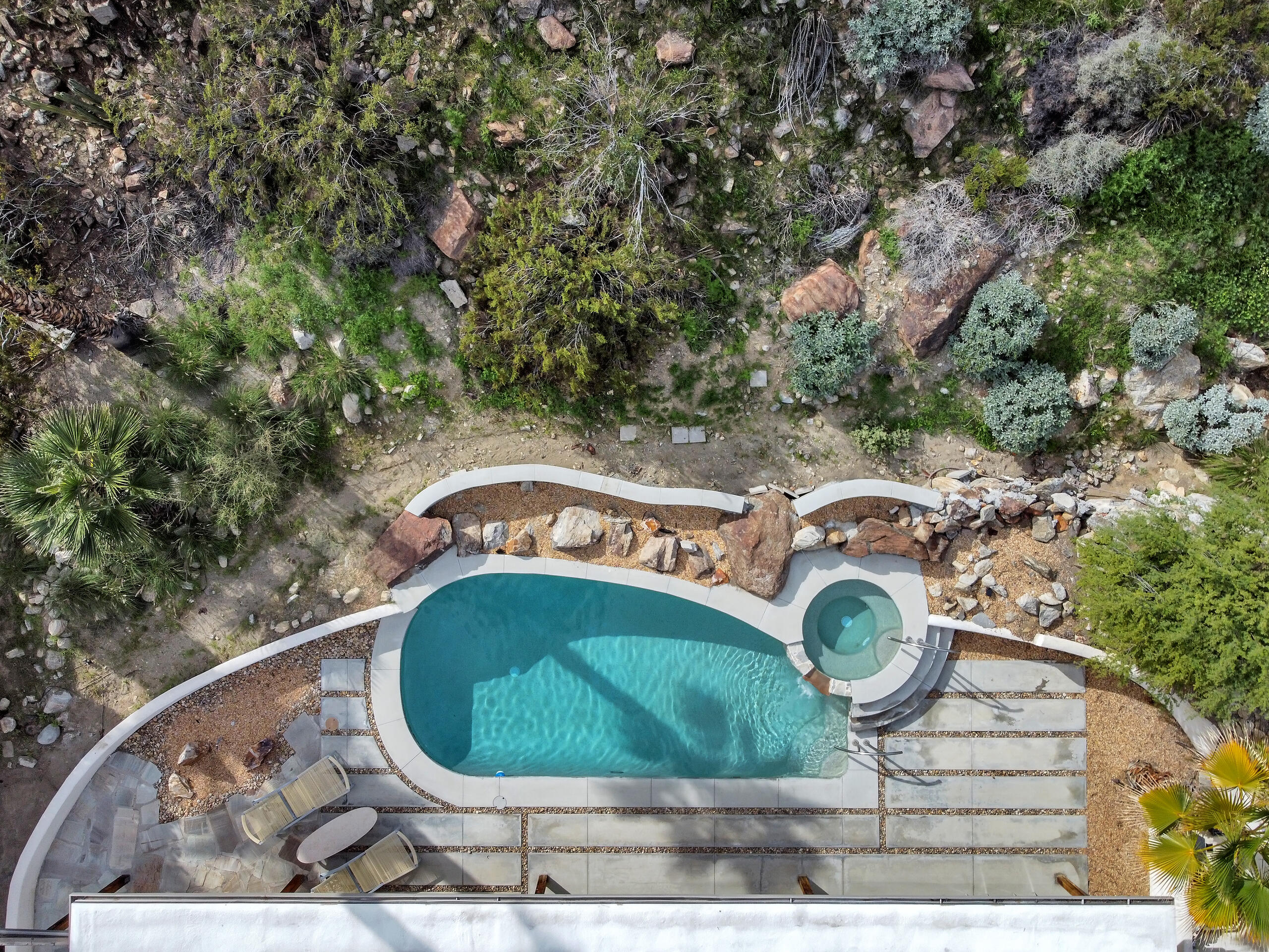 2111 S Camino Barranca