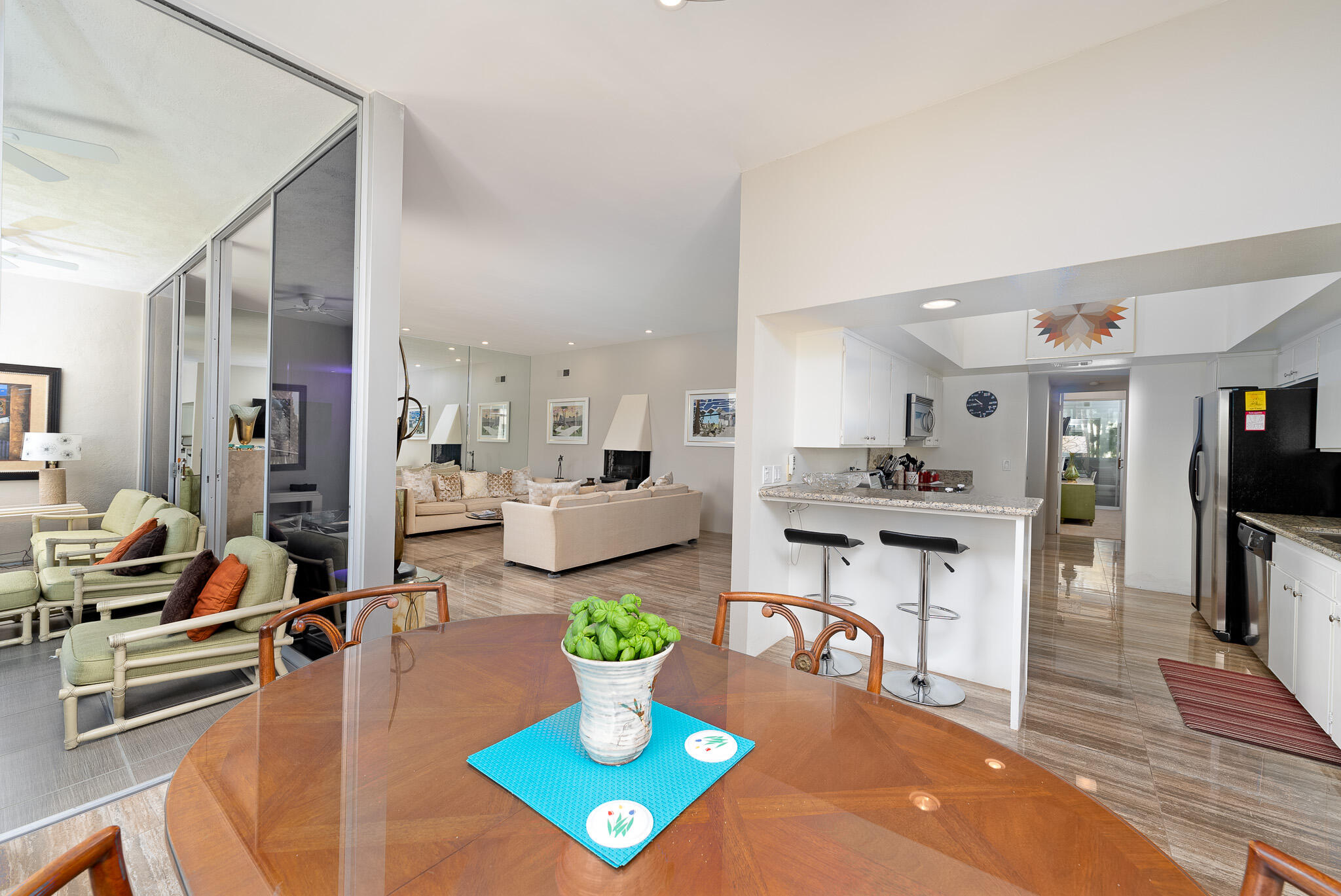 507 Desert Lakes CIR