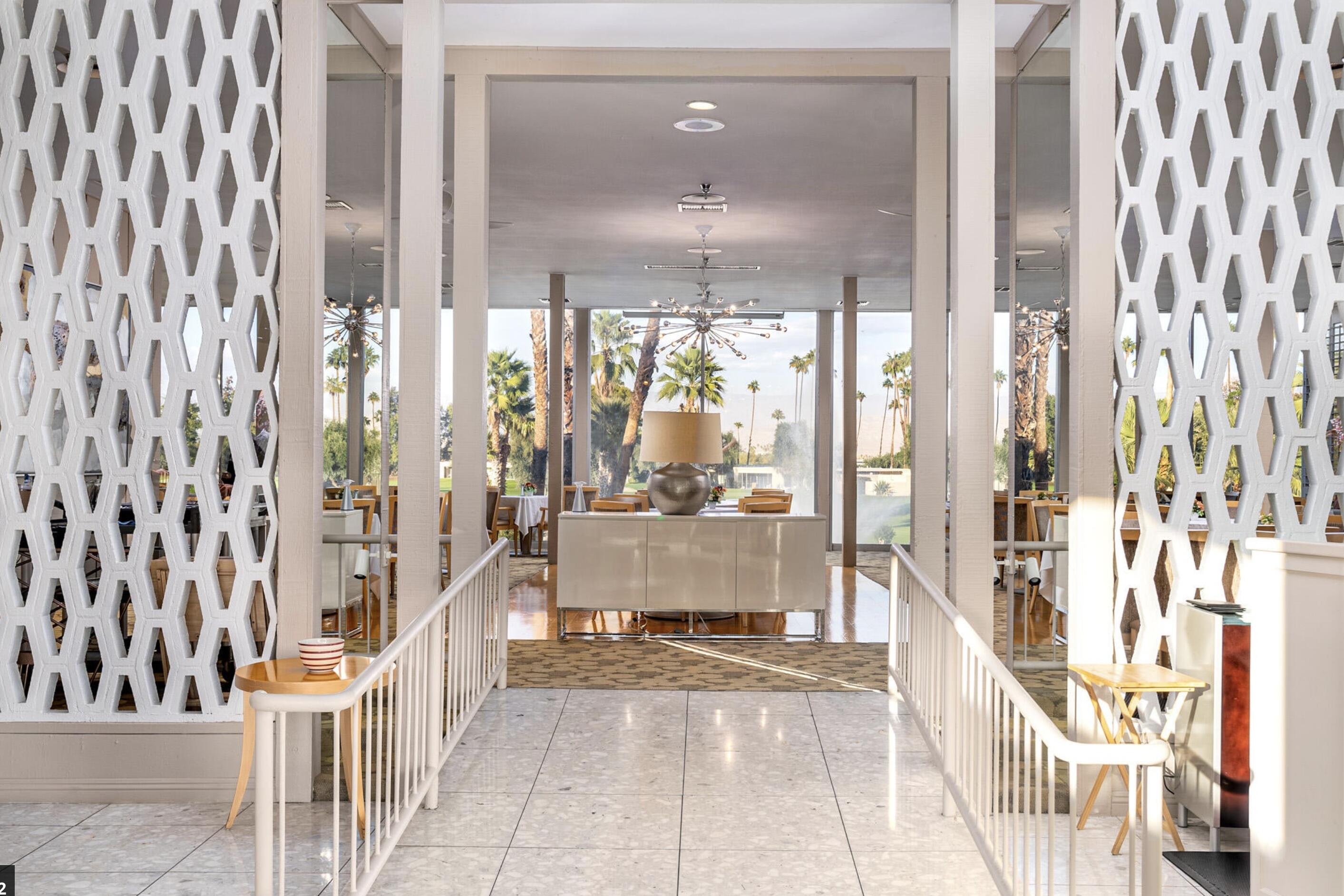 507 Desert Lakes CIR