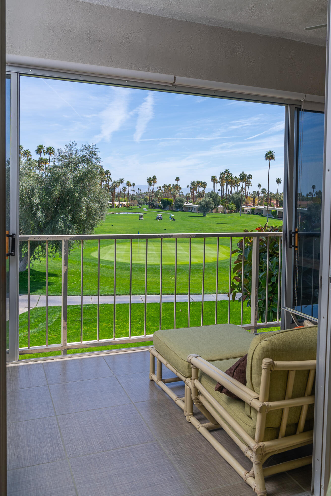 507 Desert Lakes CIR