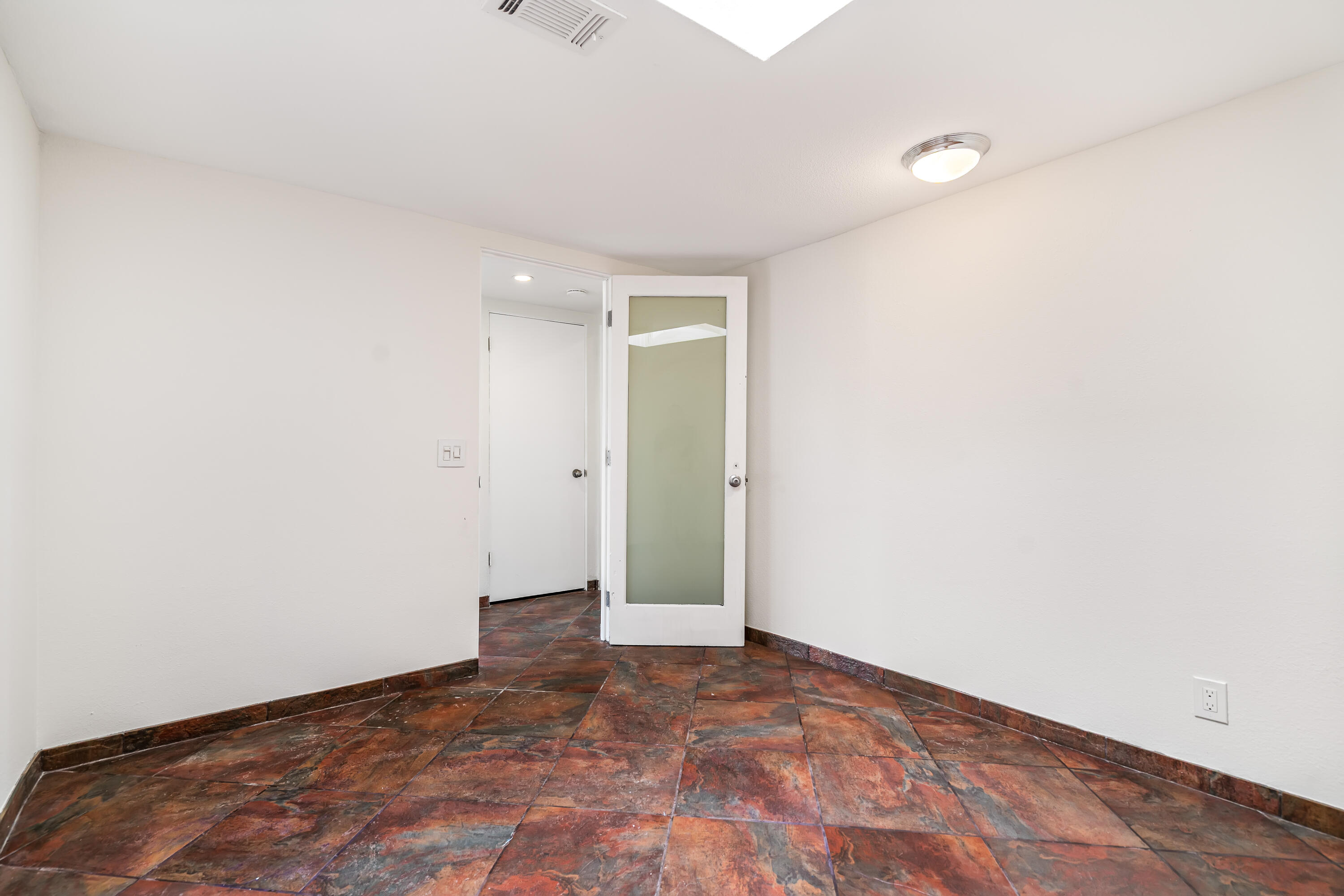 2501 N Indian Canyon DR Unit: 631