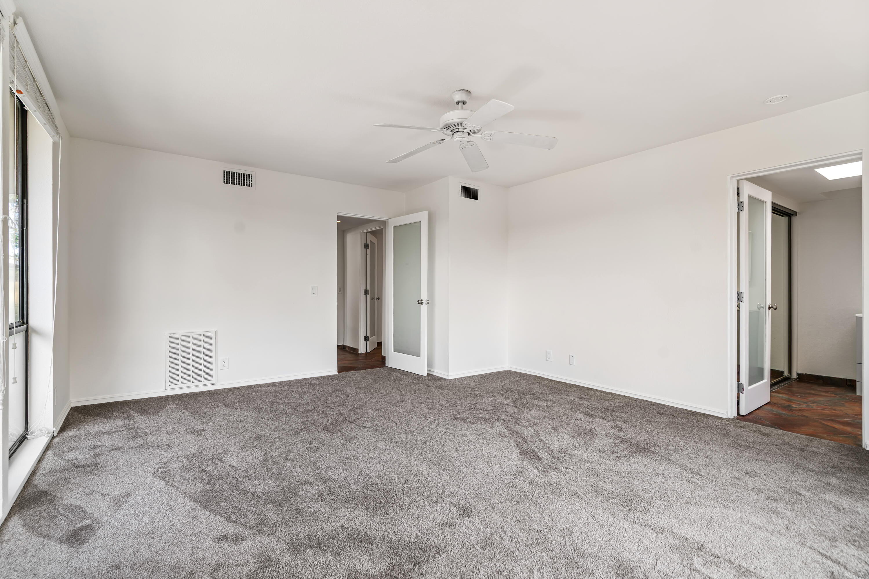 2501 N Indian Canyon DR Unit: 631