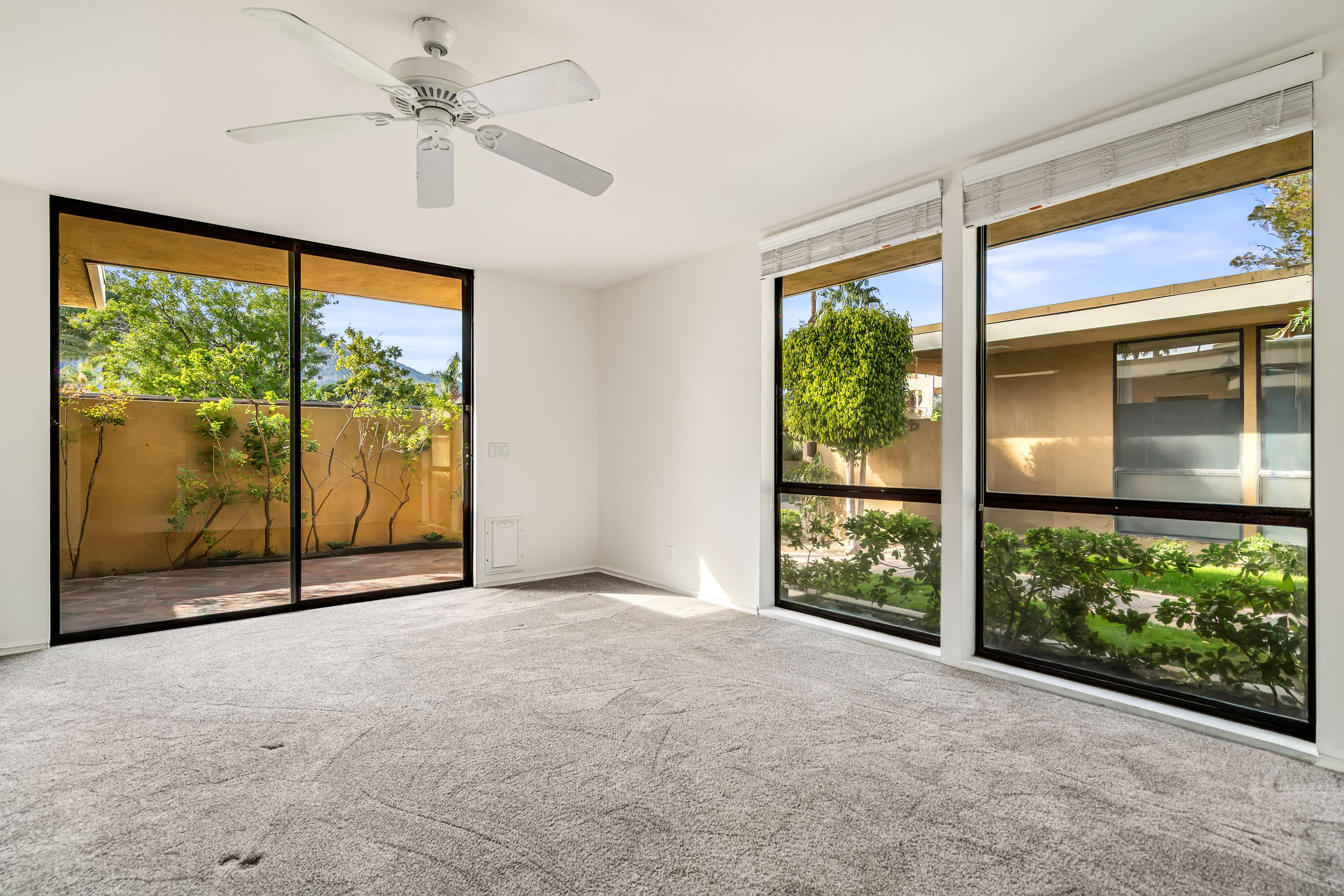 2501 N Indian Canyon DR Unit: 631