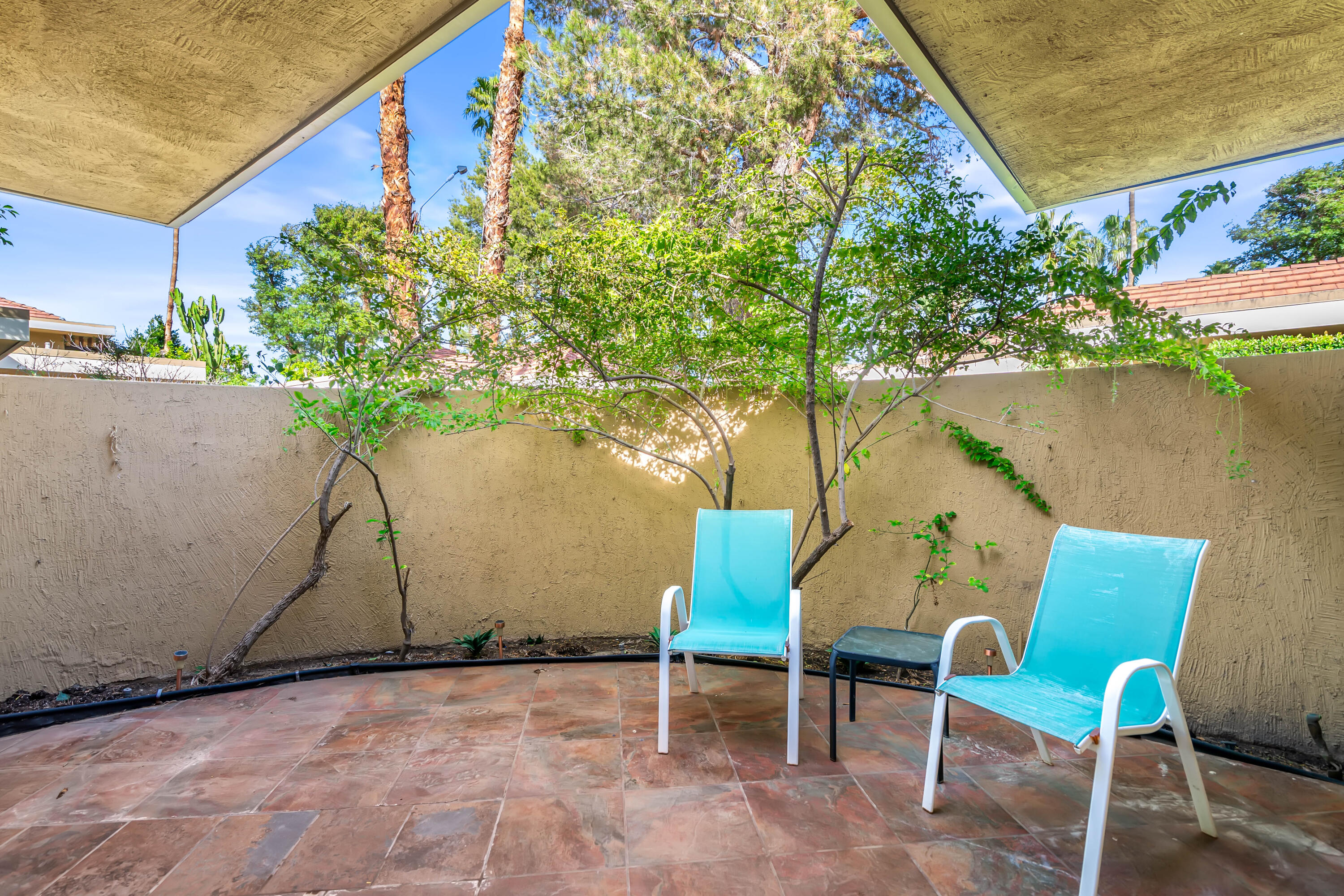 2501 N Indian Canyon DR Unit: 631