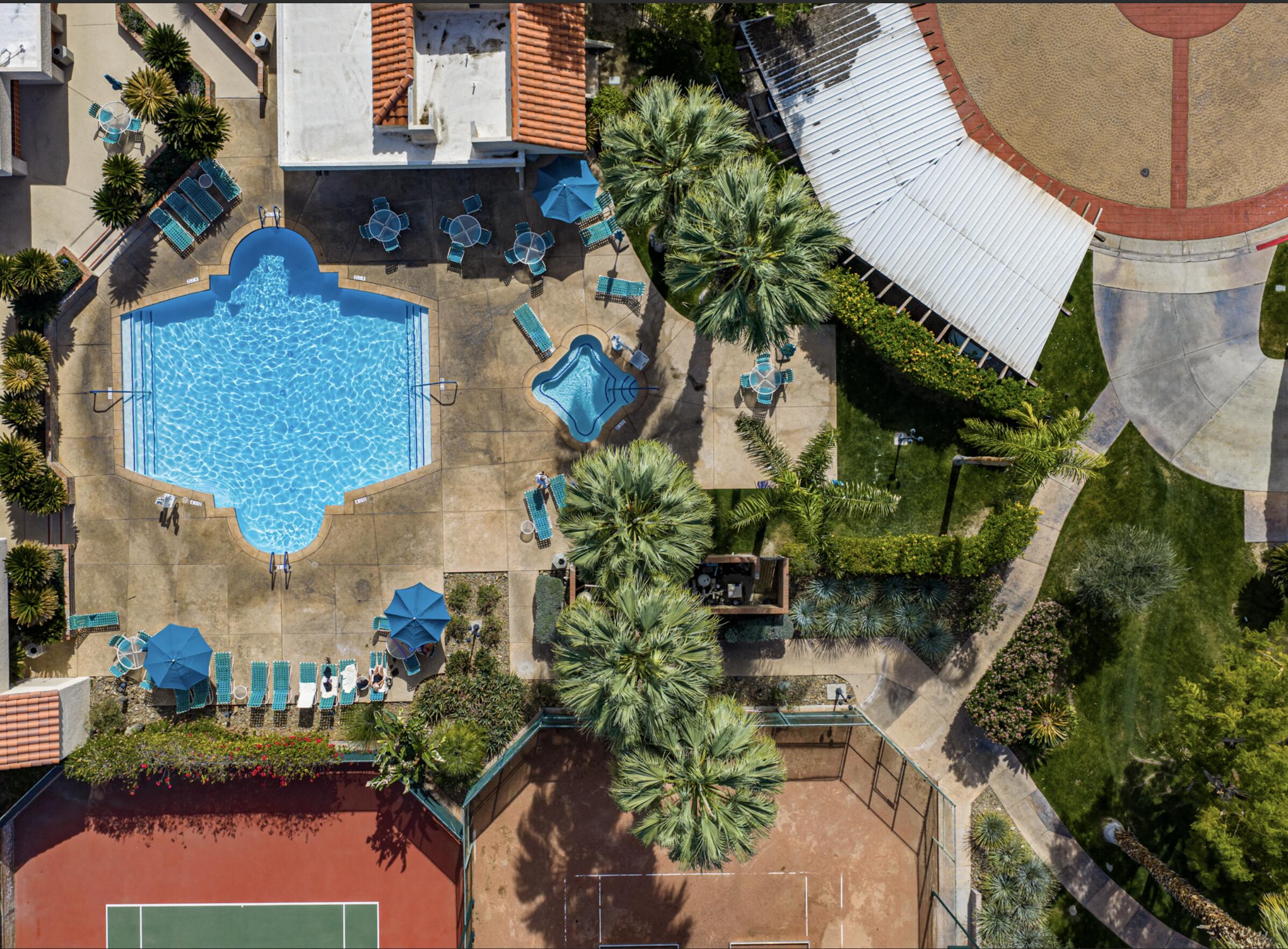 2345 S Cherokee WAY Unit: 105