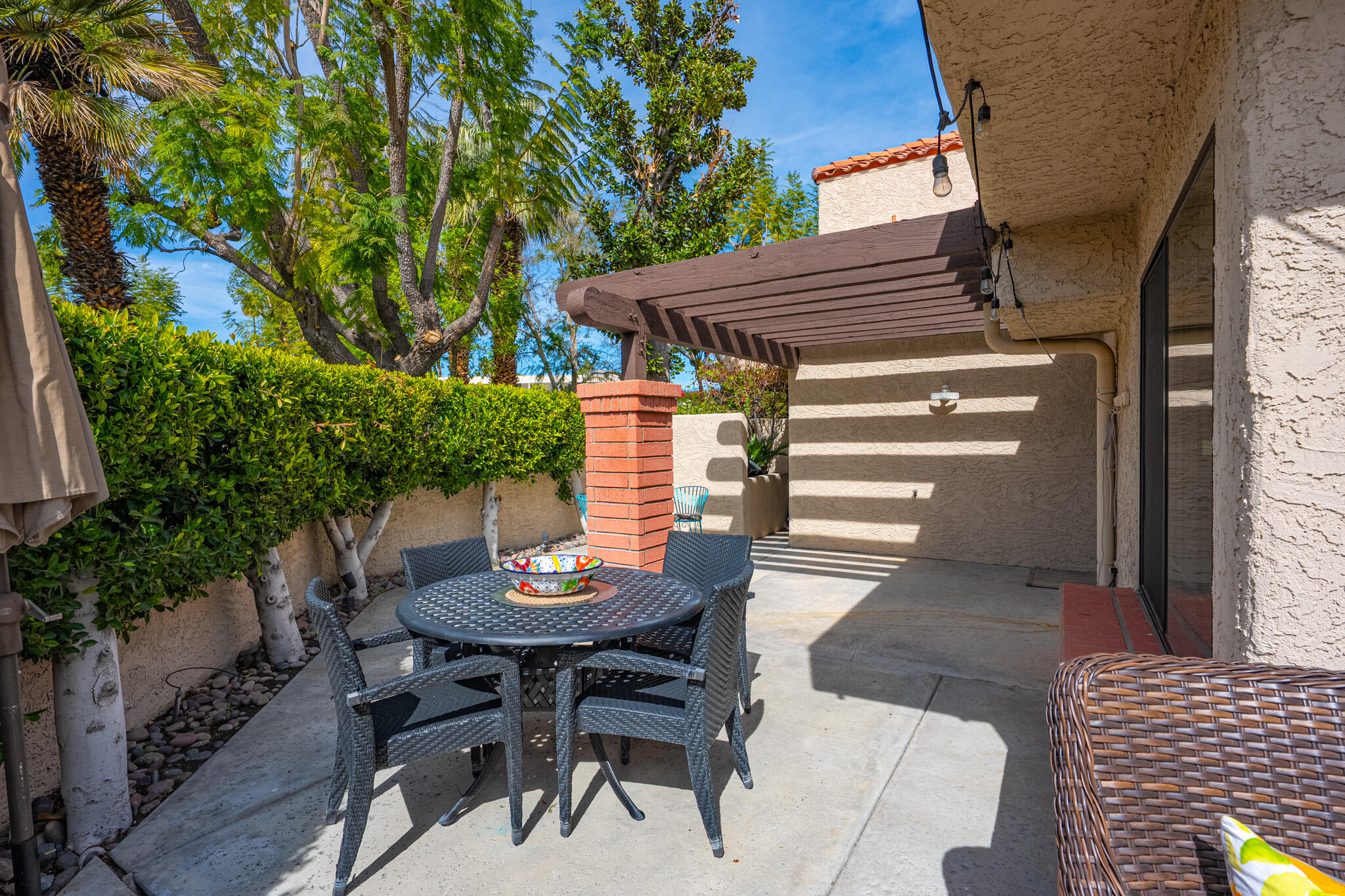 2345 S Cherokee WAY Unit: 105