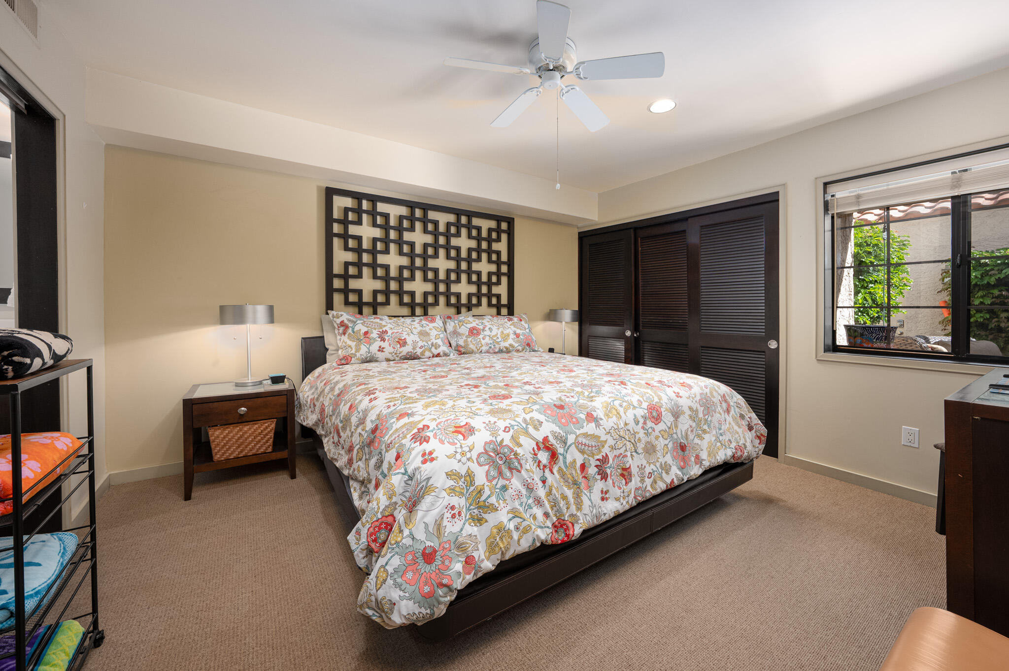 2345 S Cherokee WAY Unit: 105