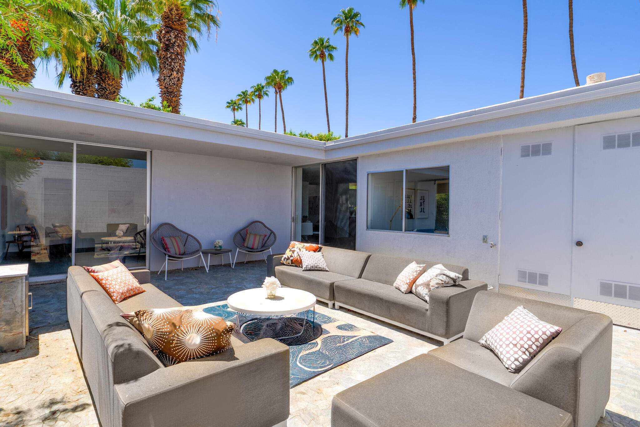 314 Desert Lakes DR