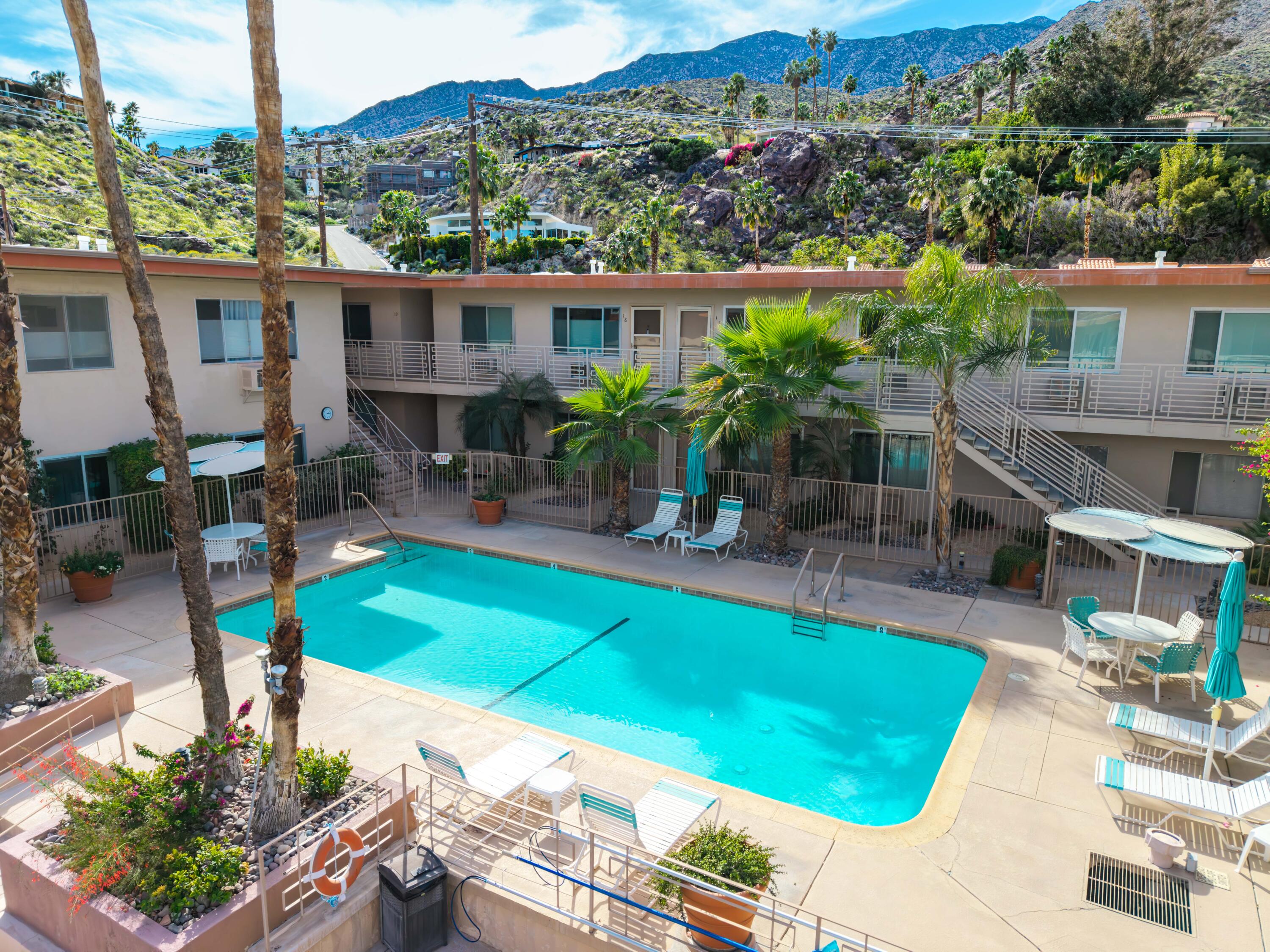 2290 S Palm Canyon DR Unit: 17
