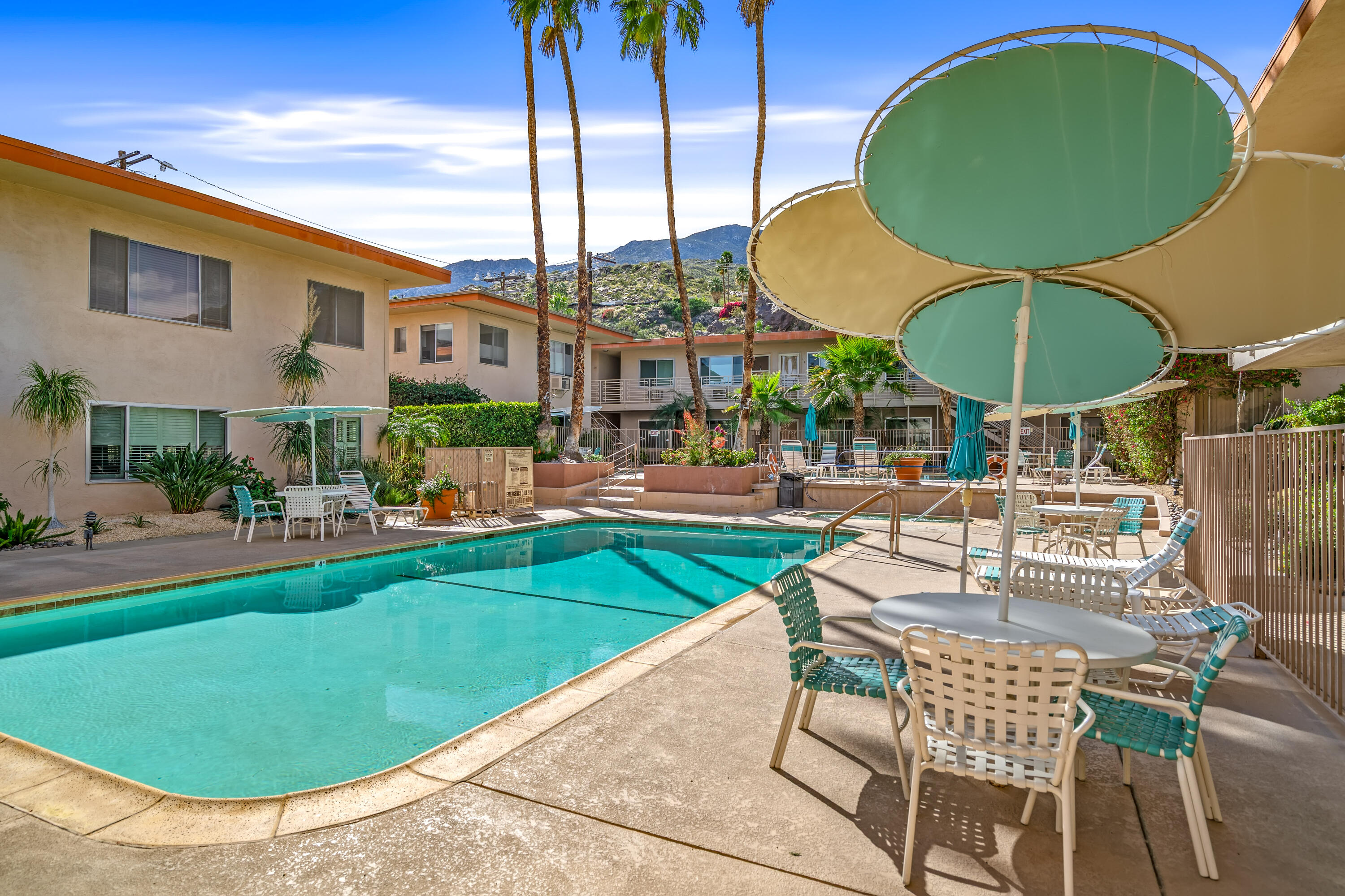 2290 S Palm Canyon DR Unit: 17