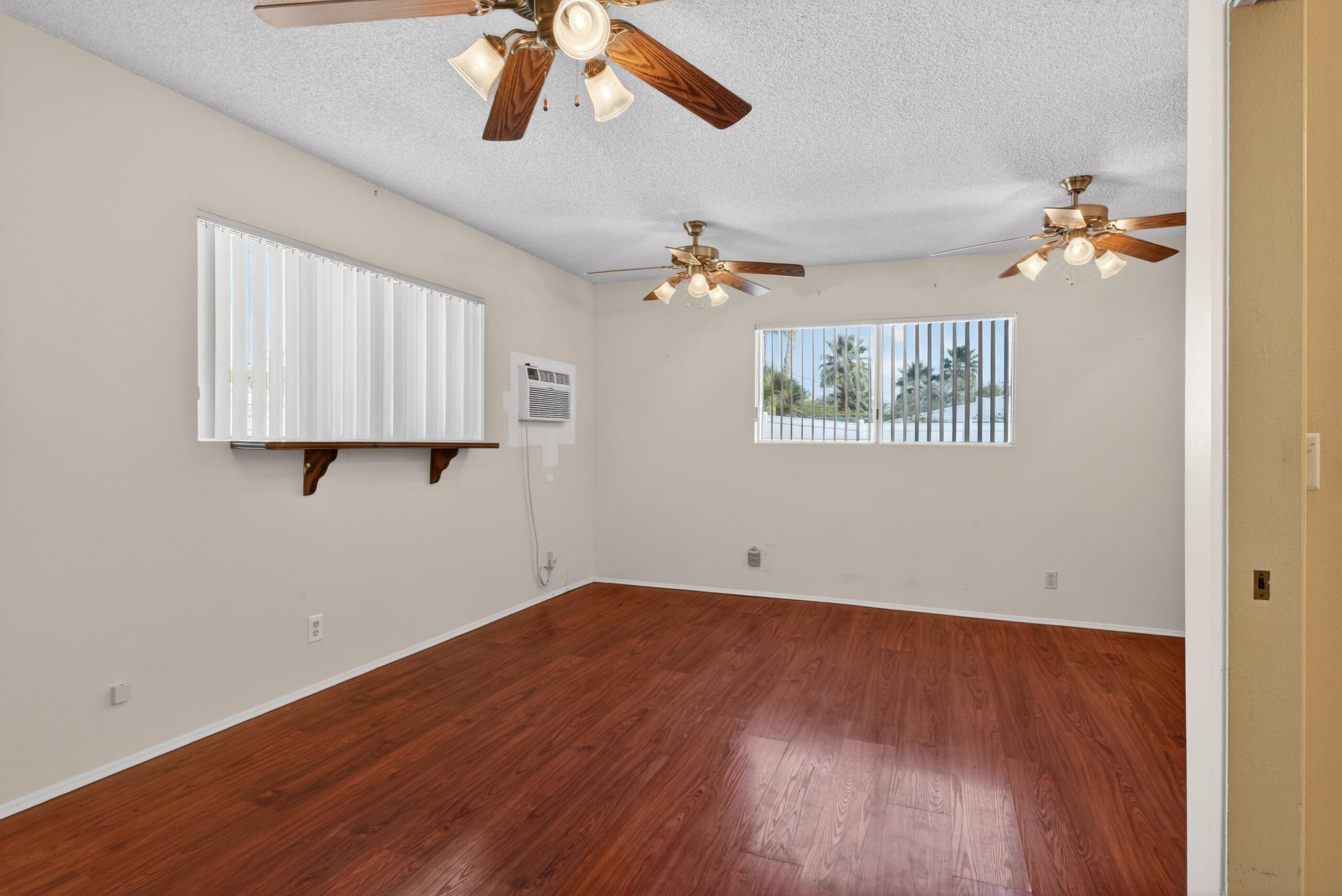 620 S El Cielo RD