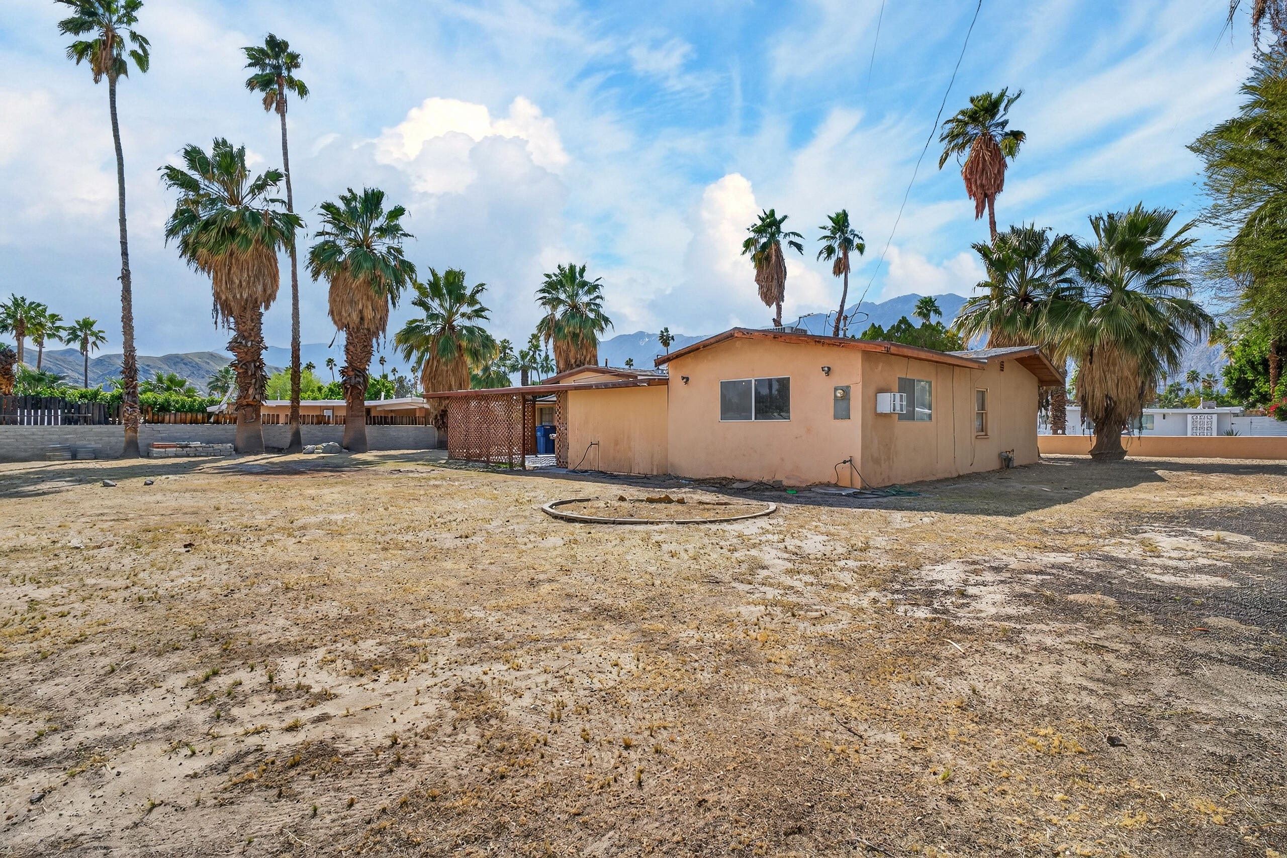 620 S El Cielo RD