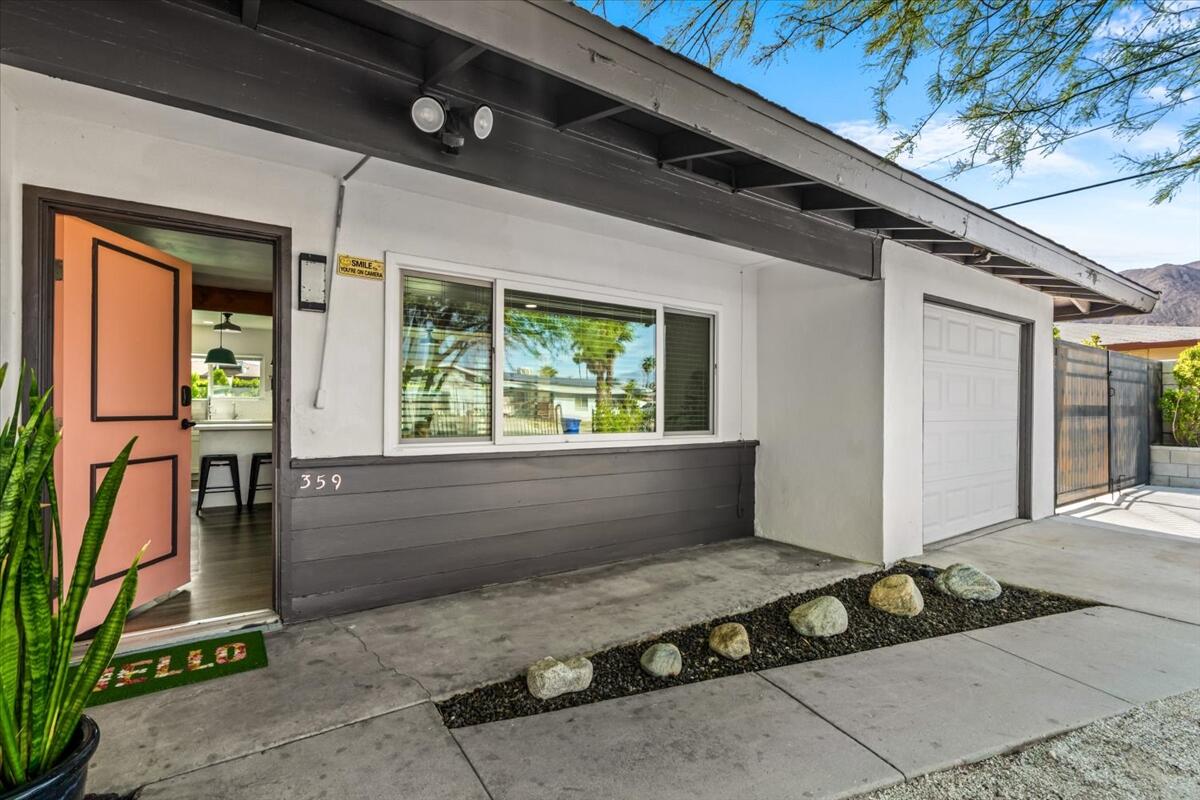 359 W Bon Air DR