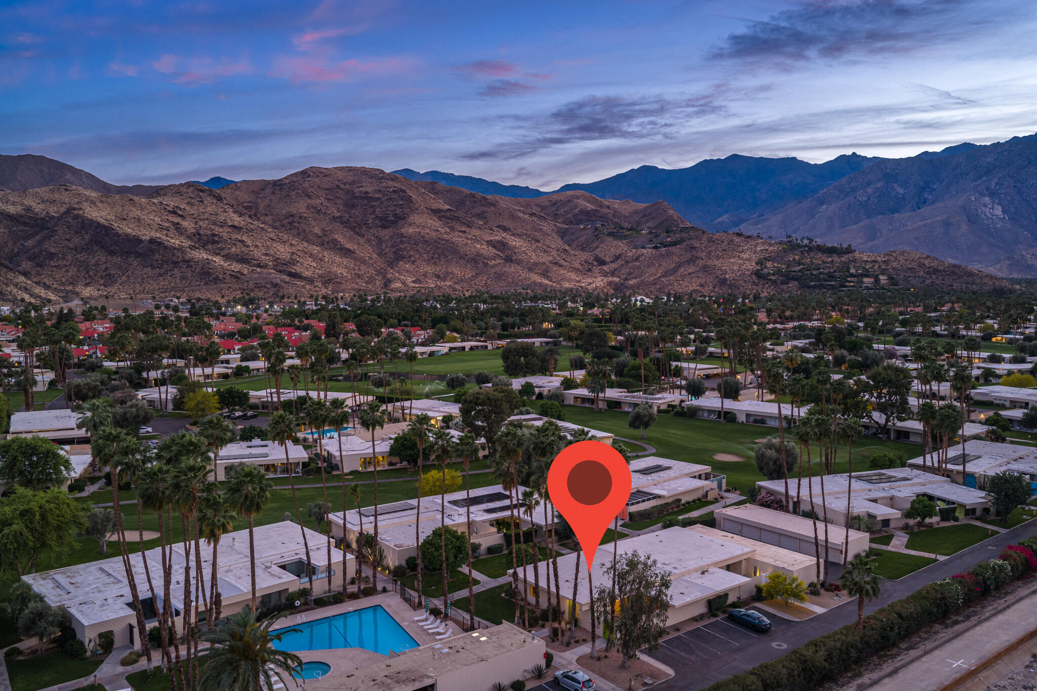 338 Desert Lakes DR
