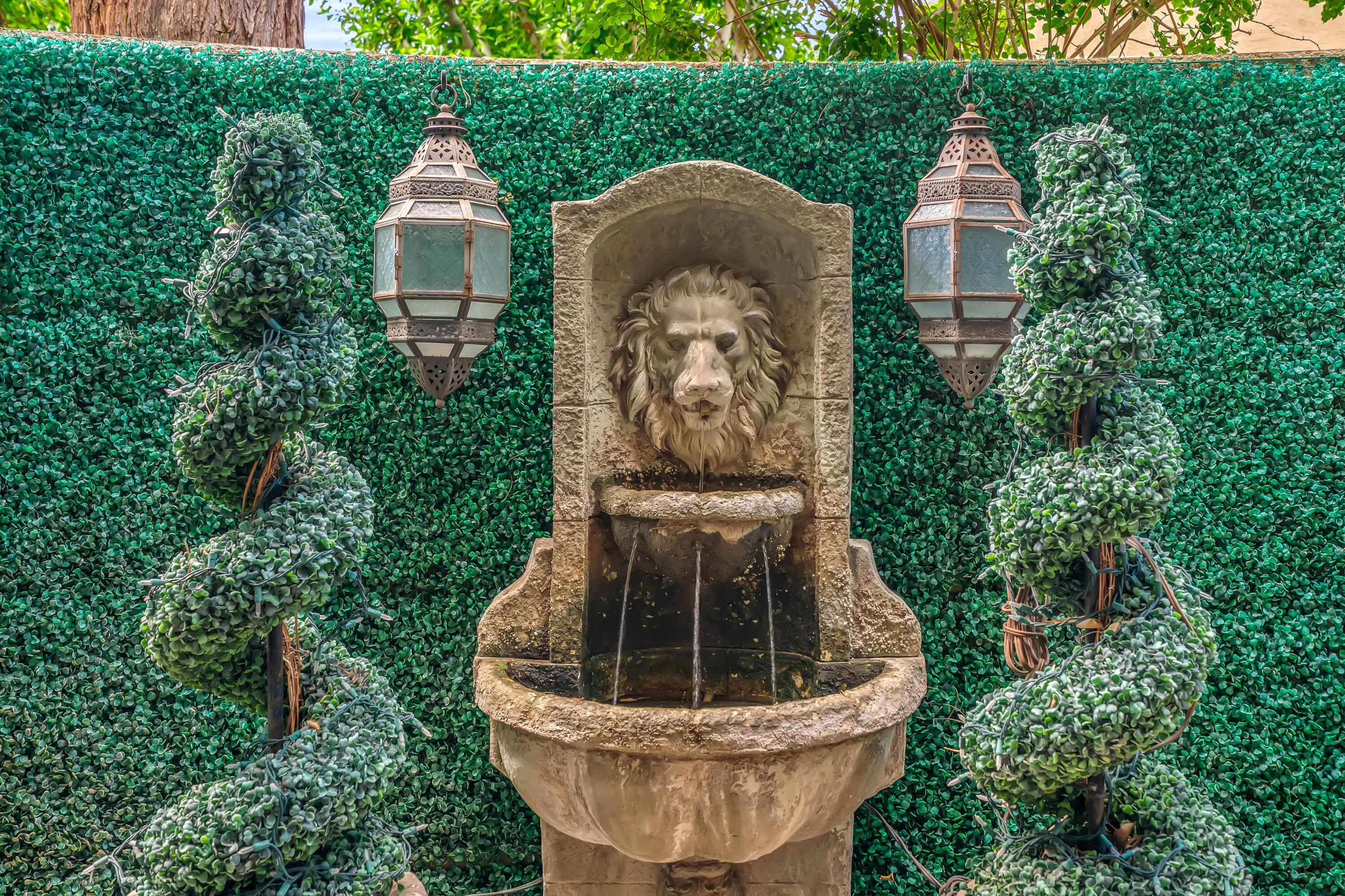 2501 N Indian Canyon DR Unit: 603