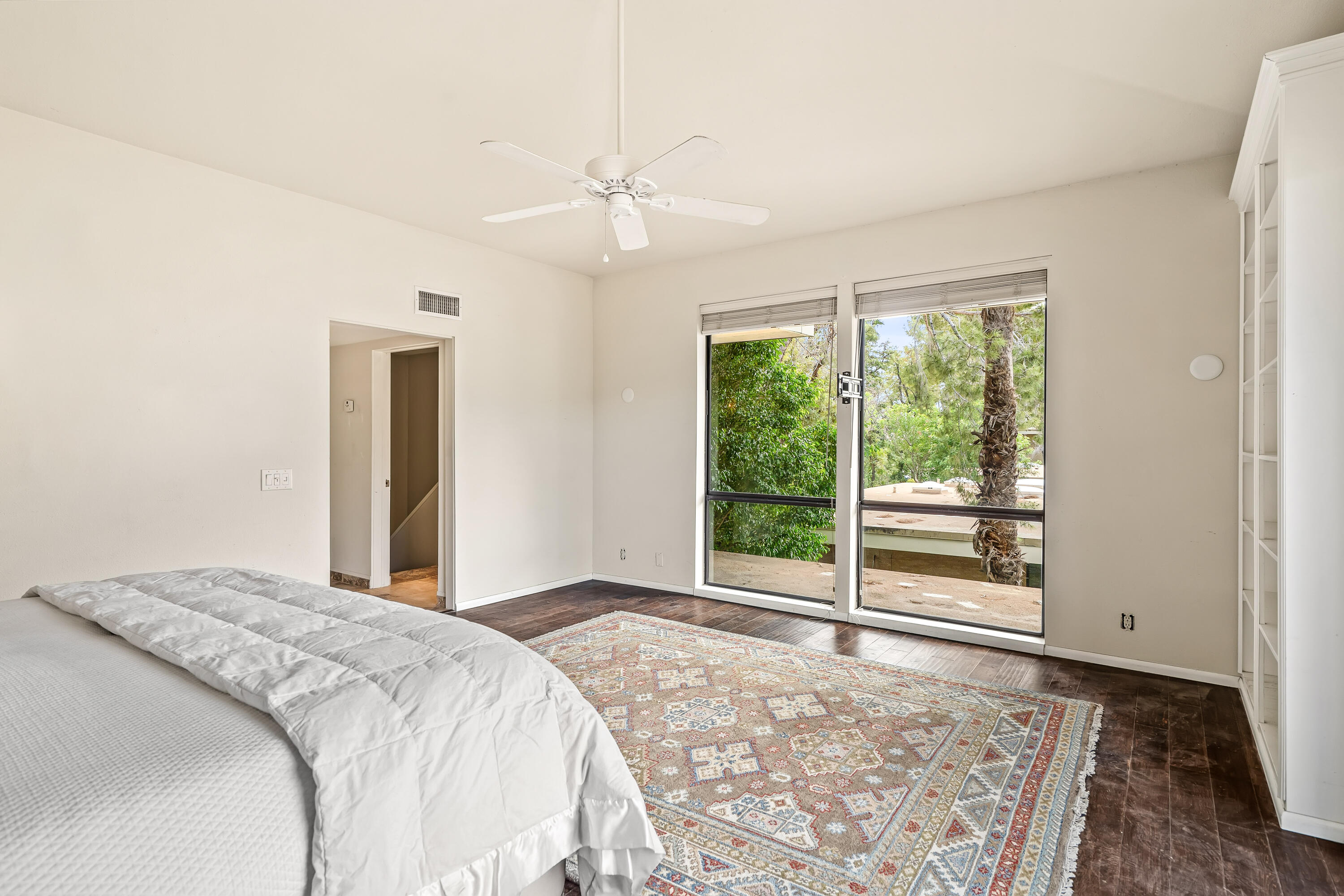 2501 N Indian Canyon DR Unit: 603