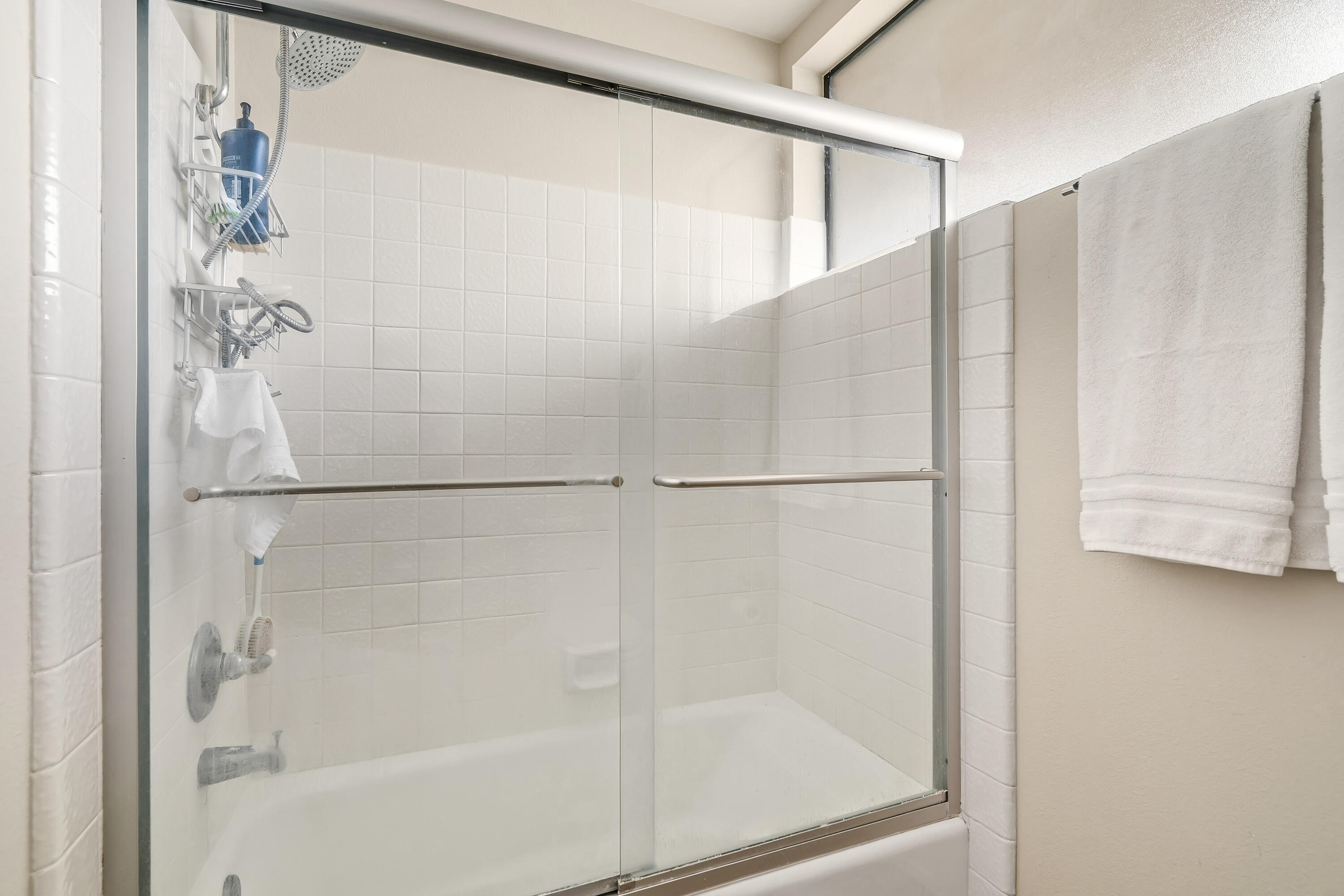 2501 N Indian Canyon DR Unit: 603