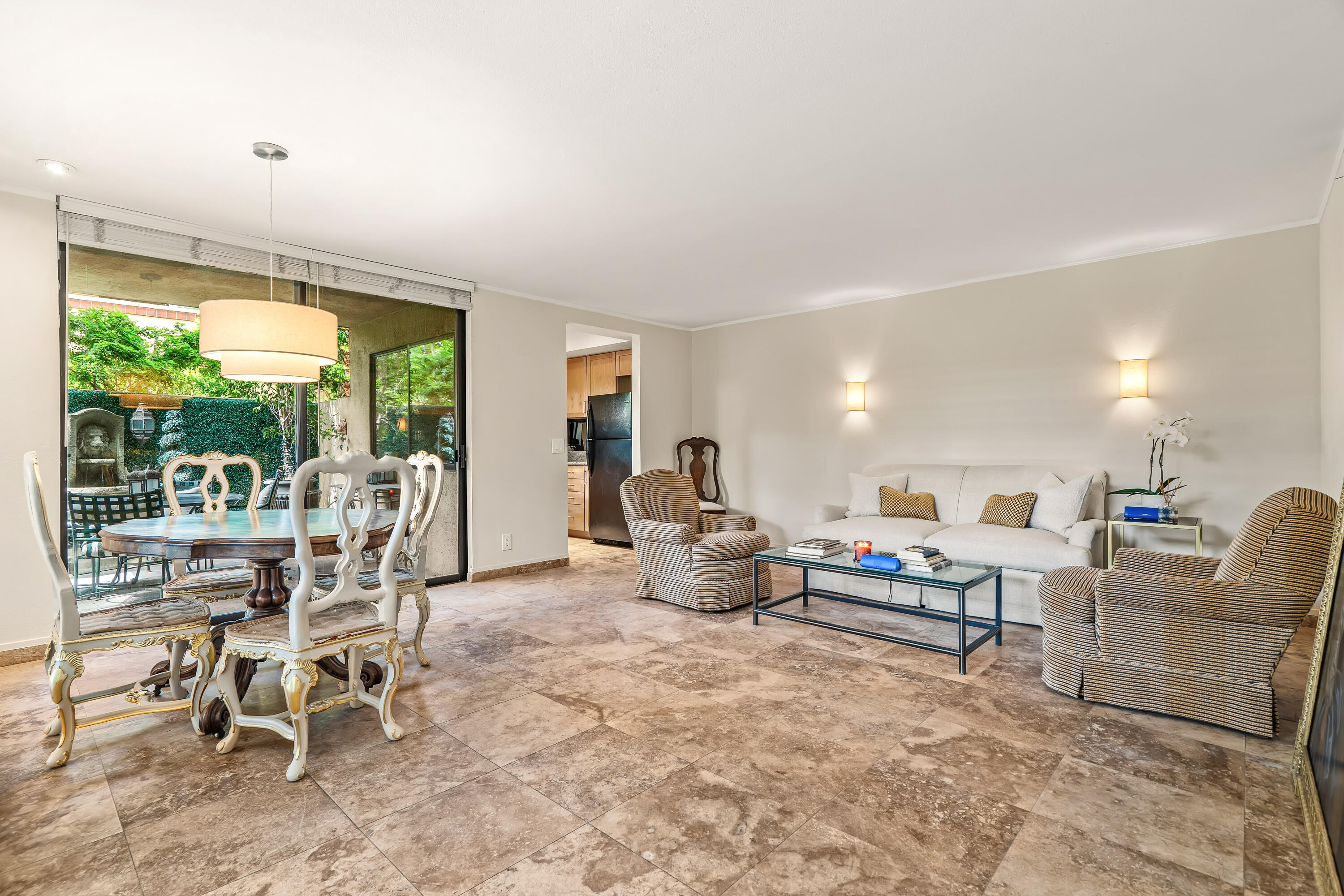 2501 N Indian Canyon DR Unit: 603