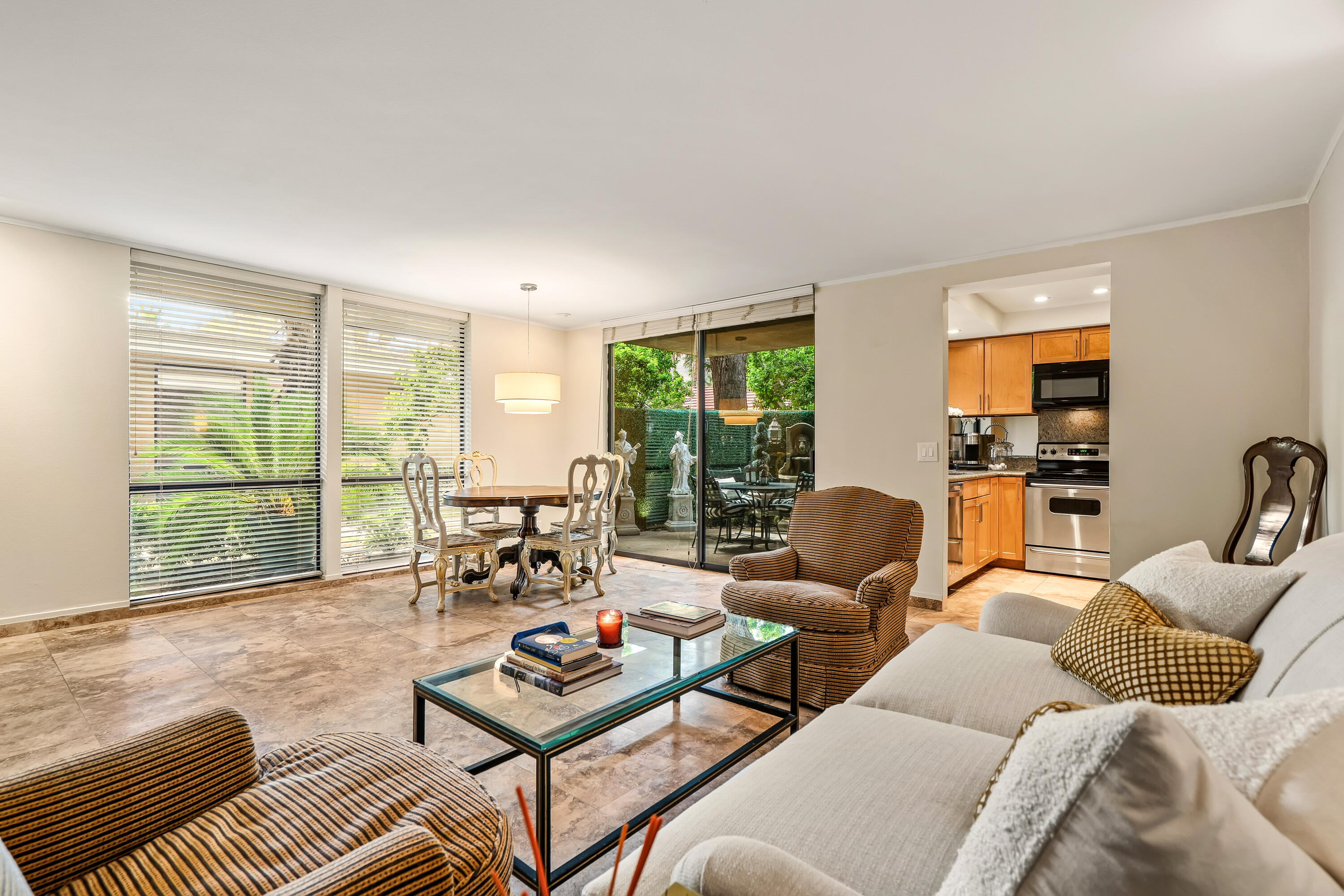 2501 N Indian Canyon DR Unit: 603