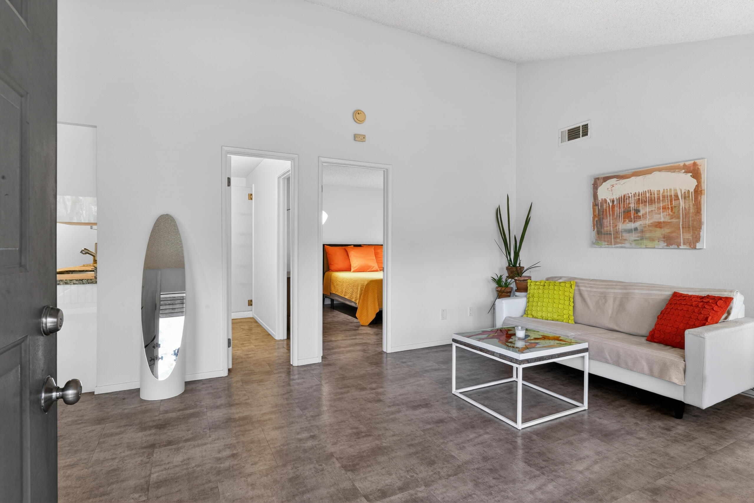 1150 E Amado RD Unit: 8c2