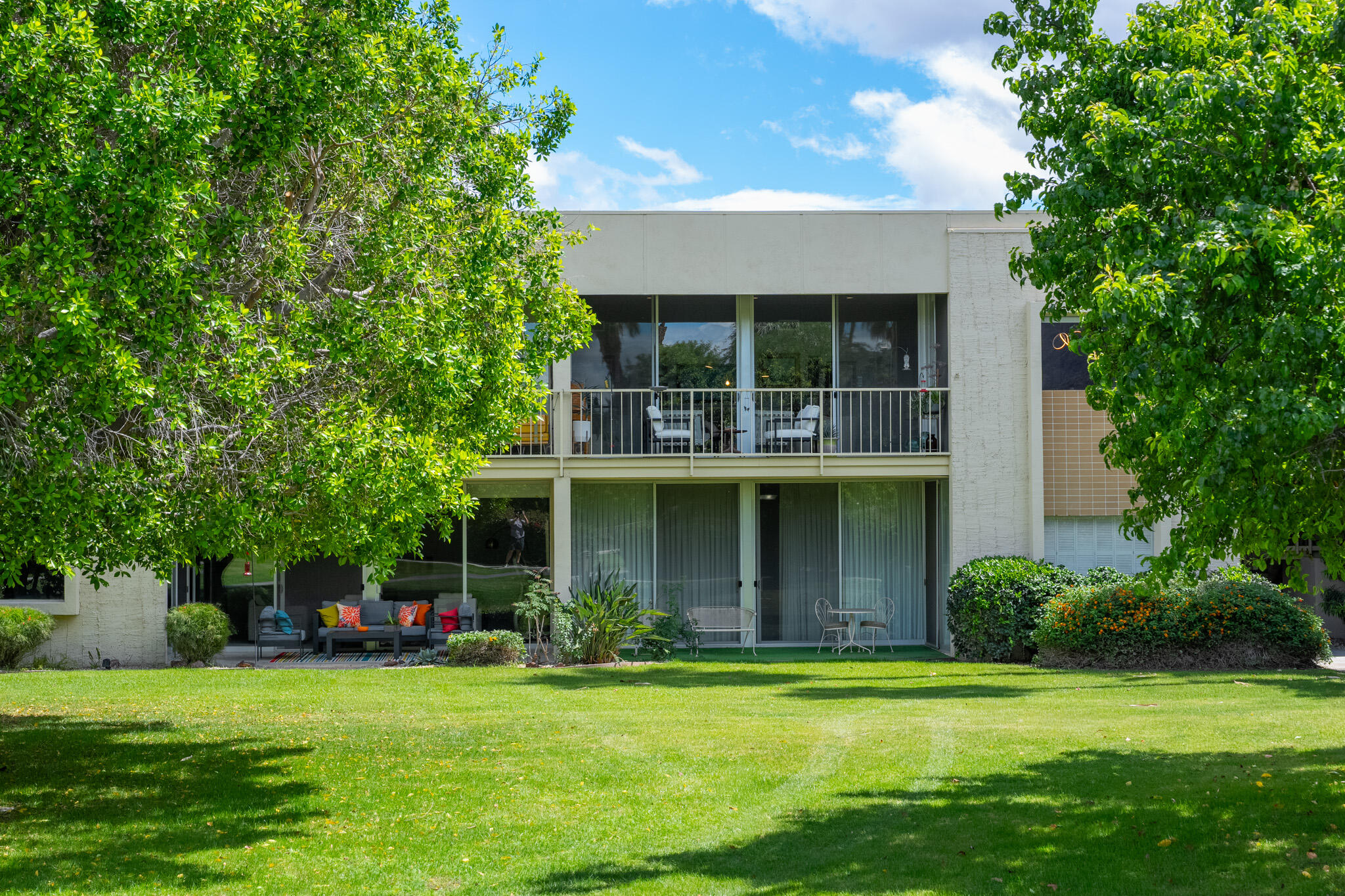 439 Desert Lakes Drive DR