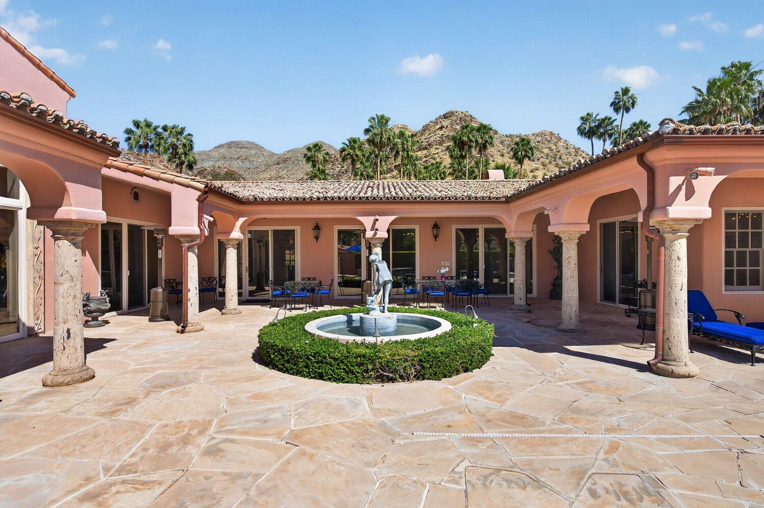 1677 Hillview CV