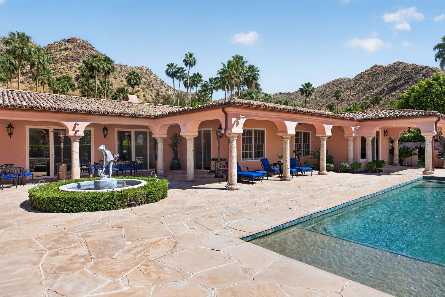 1677 Hillview CV