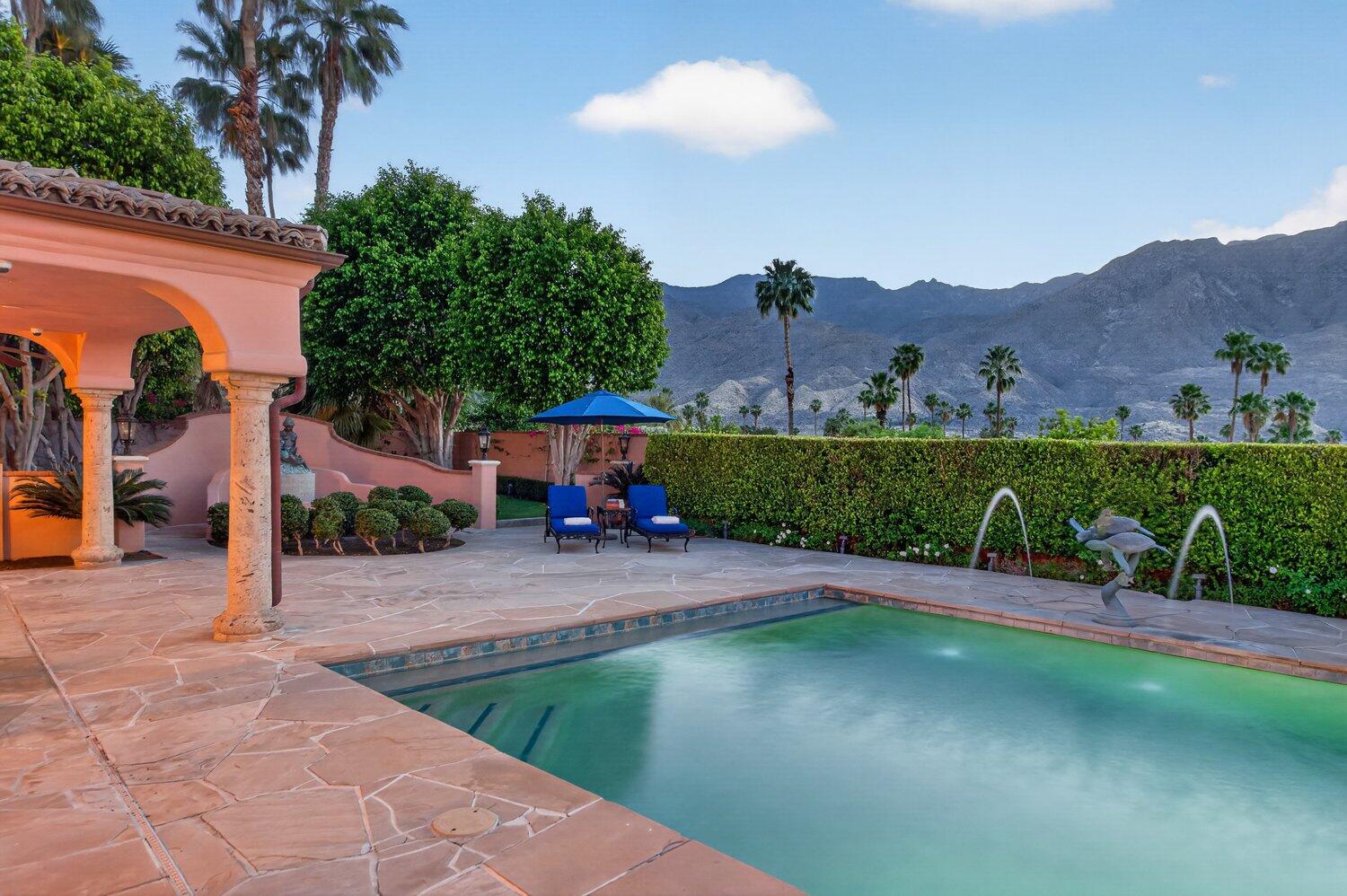 1677 Hillview CV