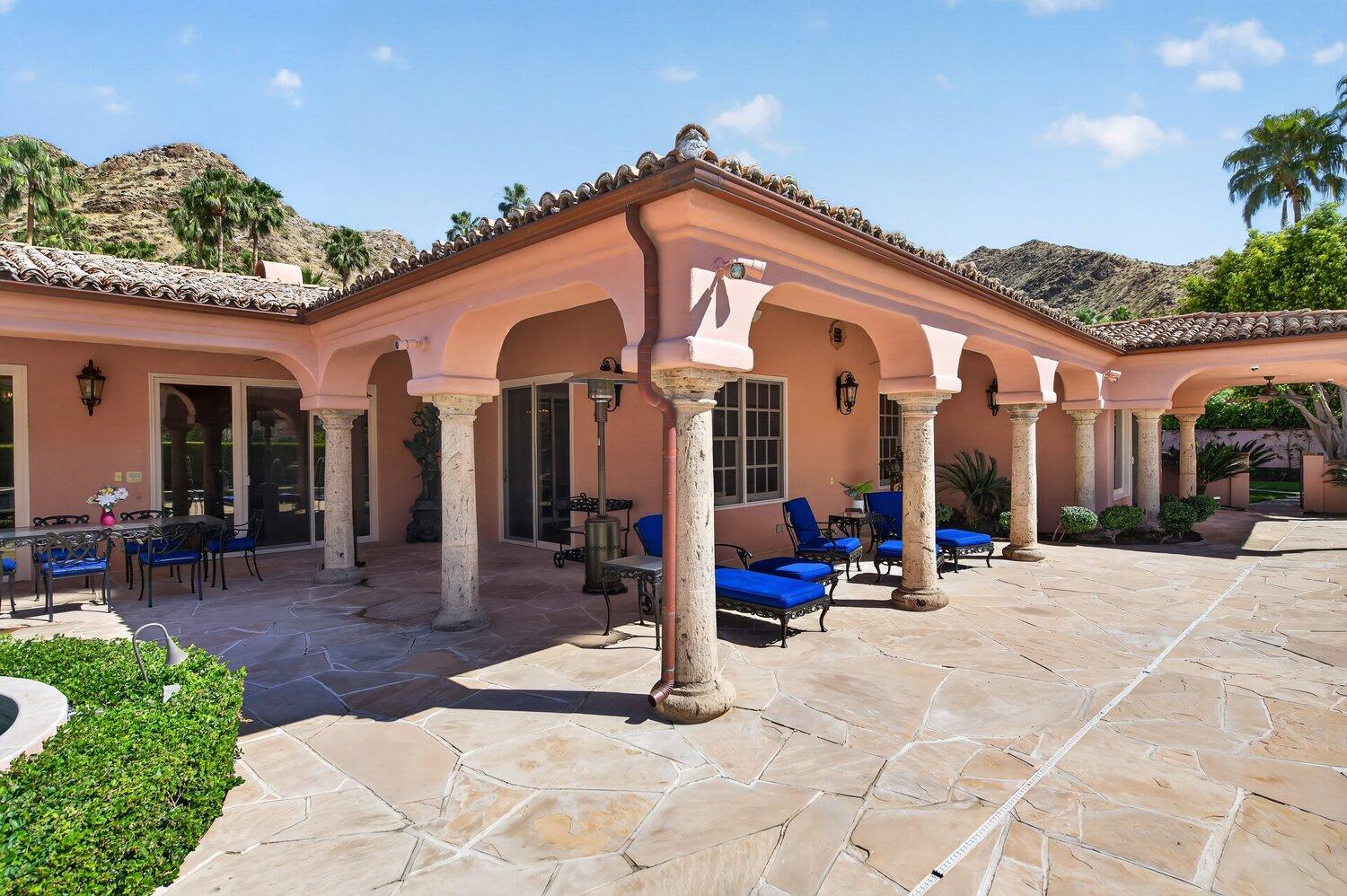 1677 Hillview CV
