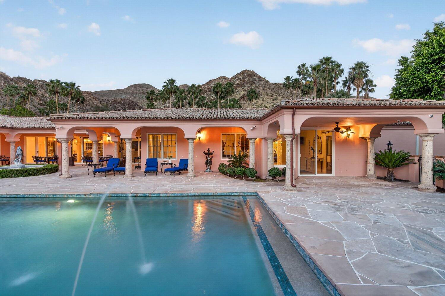 1677 Hillview CV