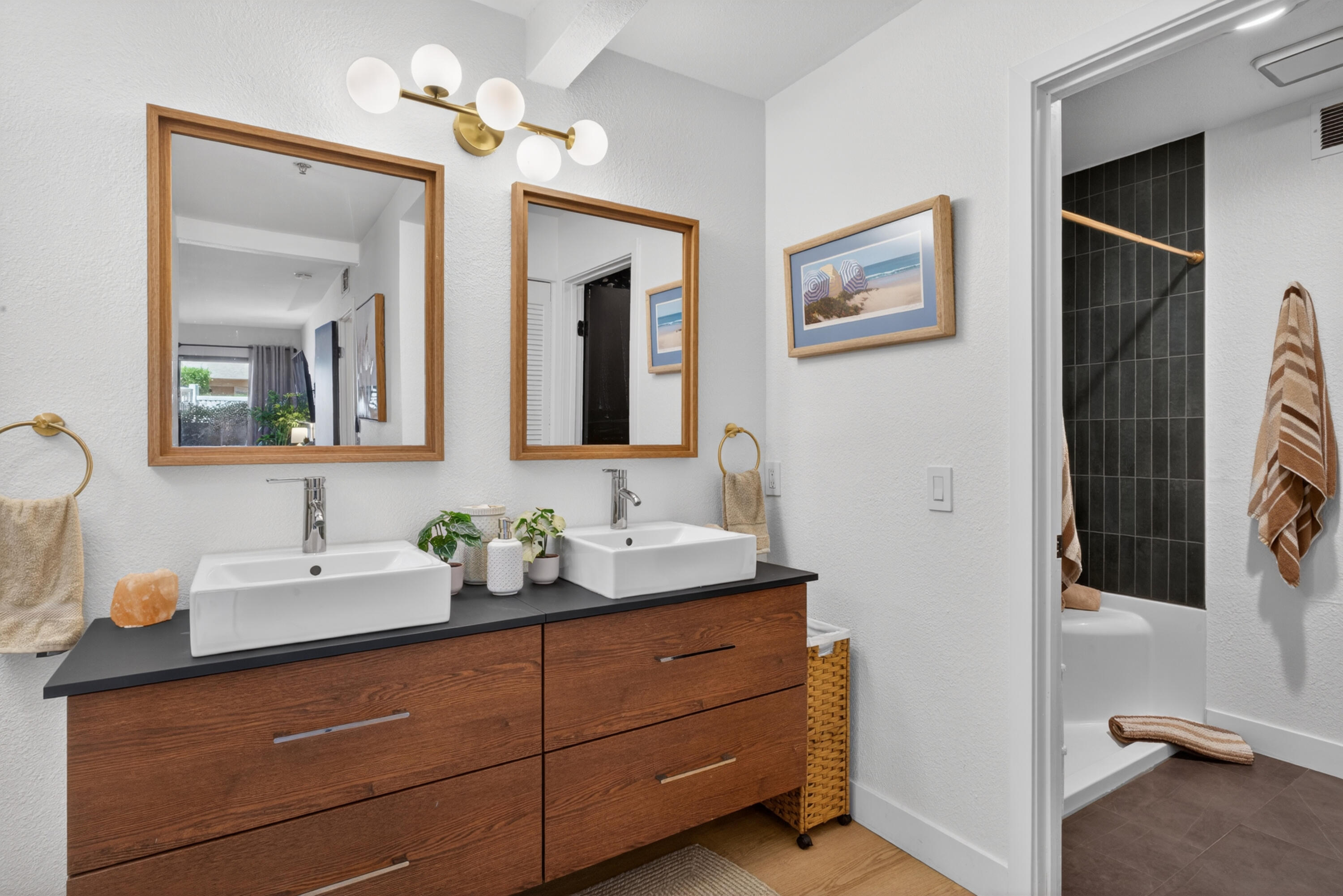 200 E Racquet Club Unit: 63