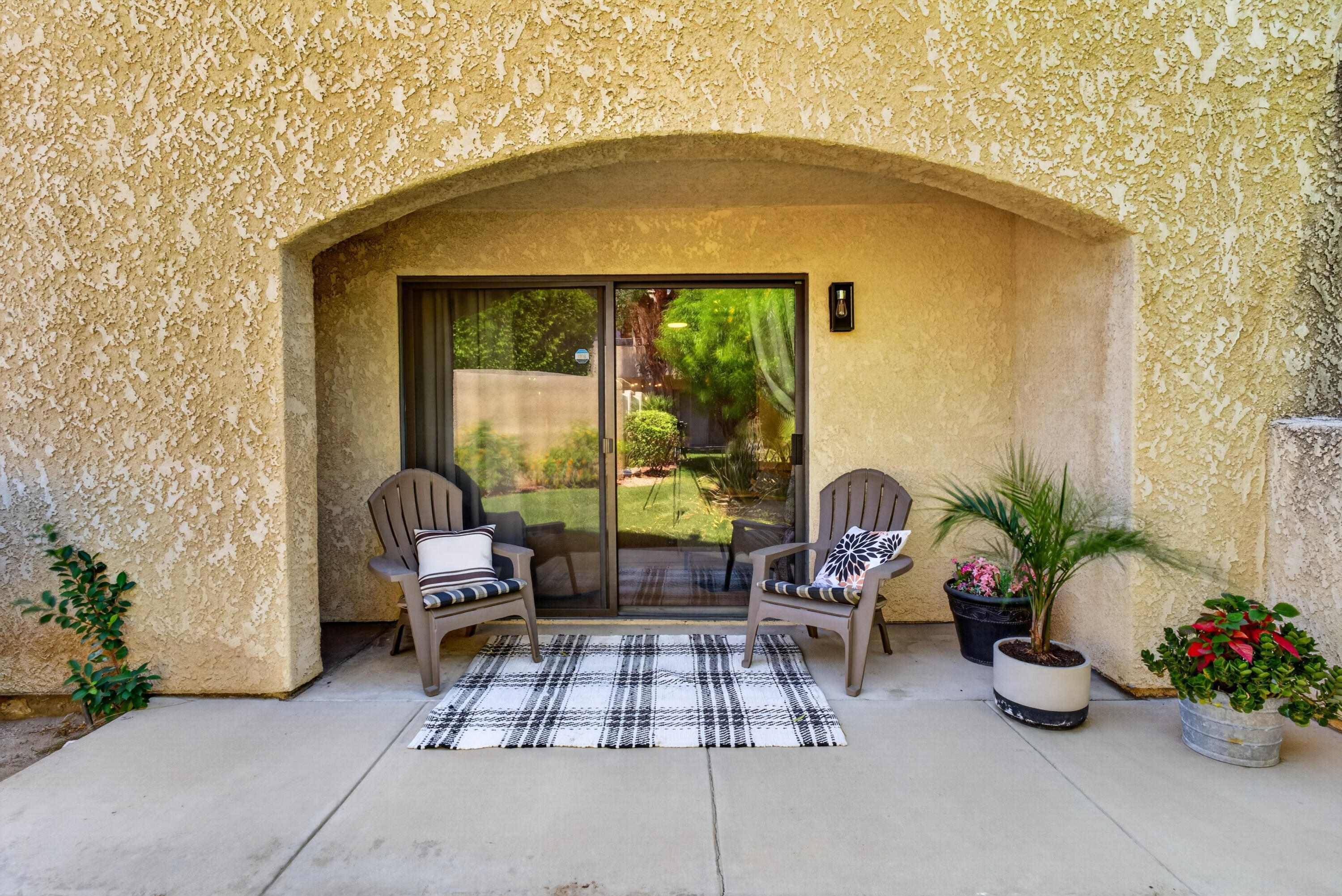 200 E Racquet Club Unit: 63