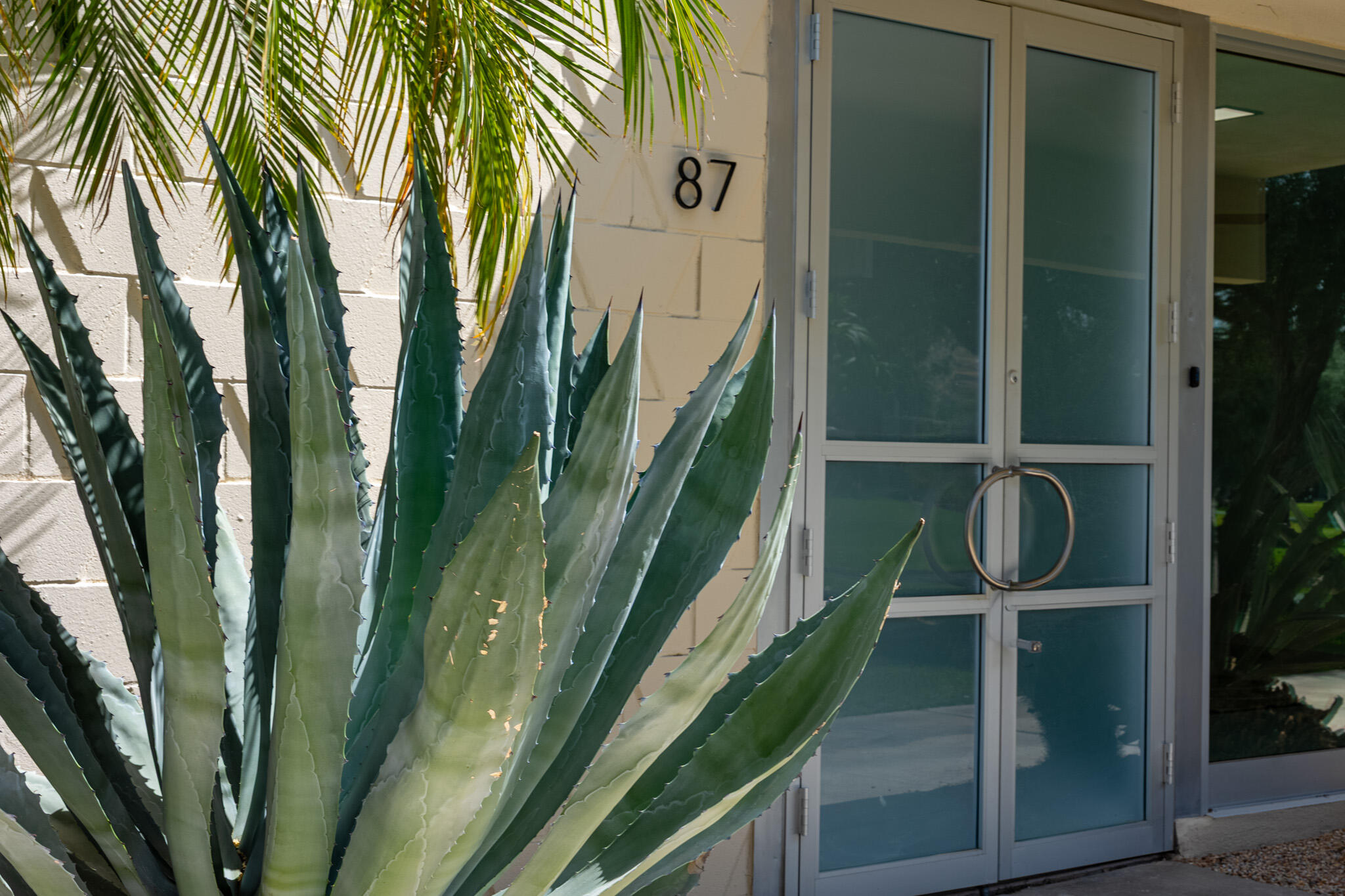87 Westlake CIR