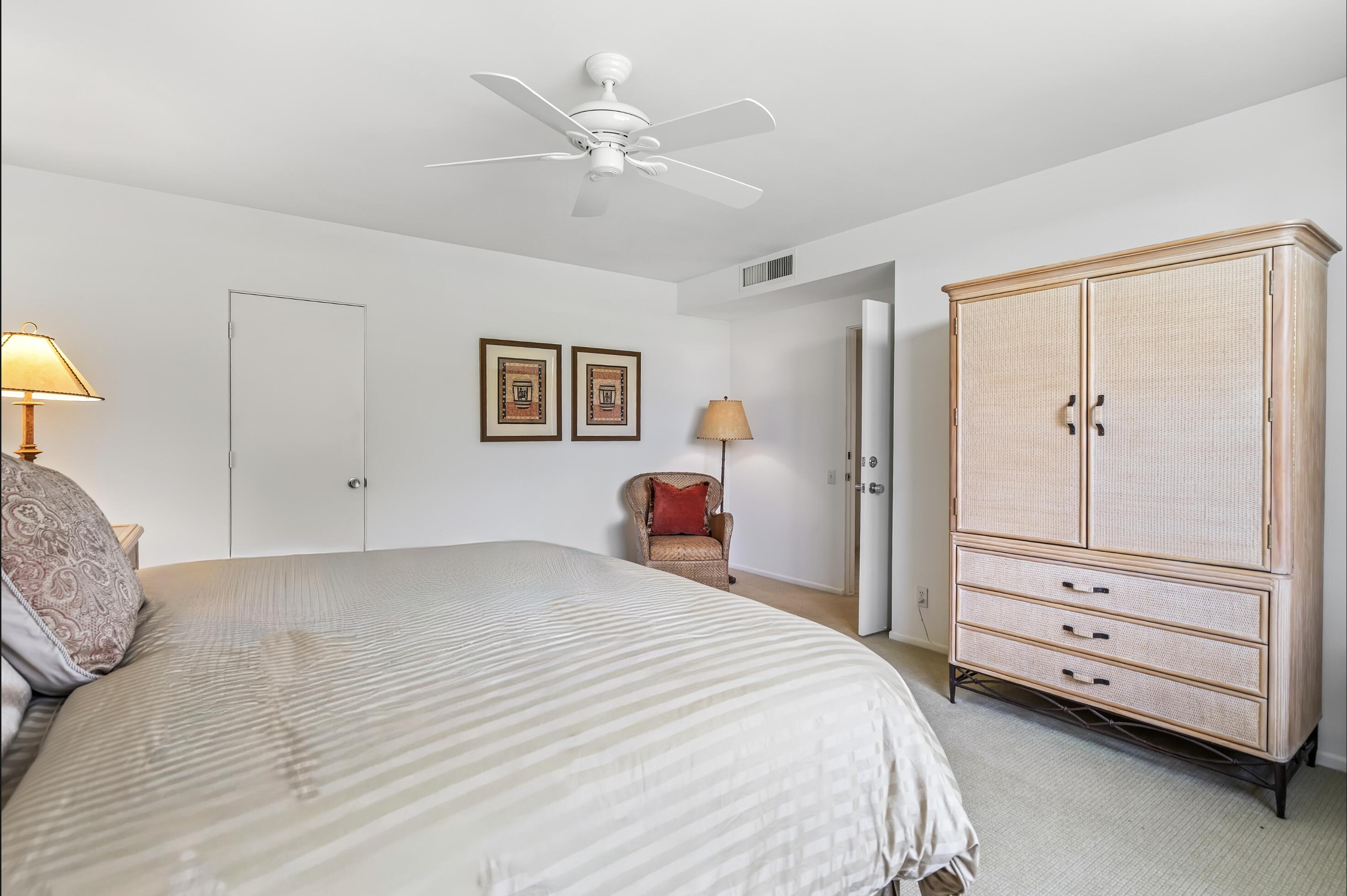 1575 Toledo CIR