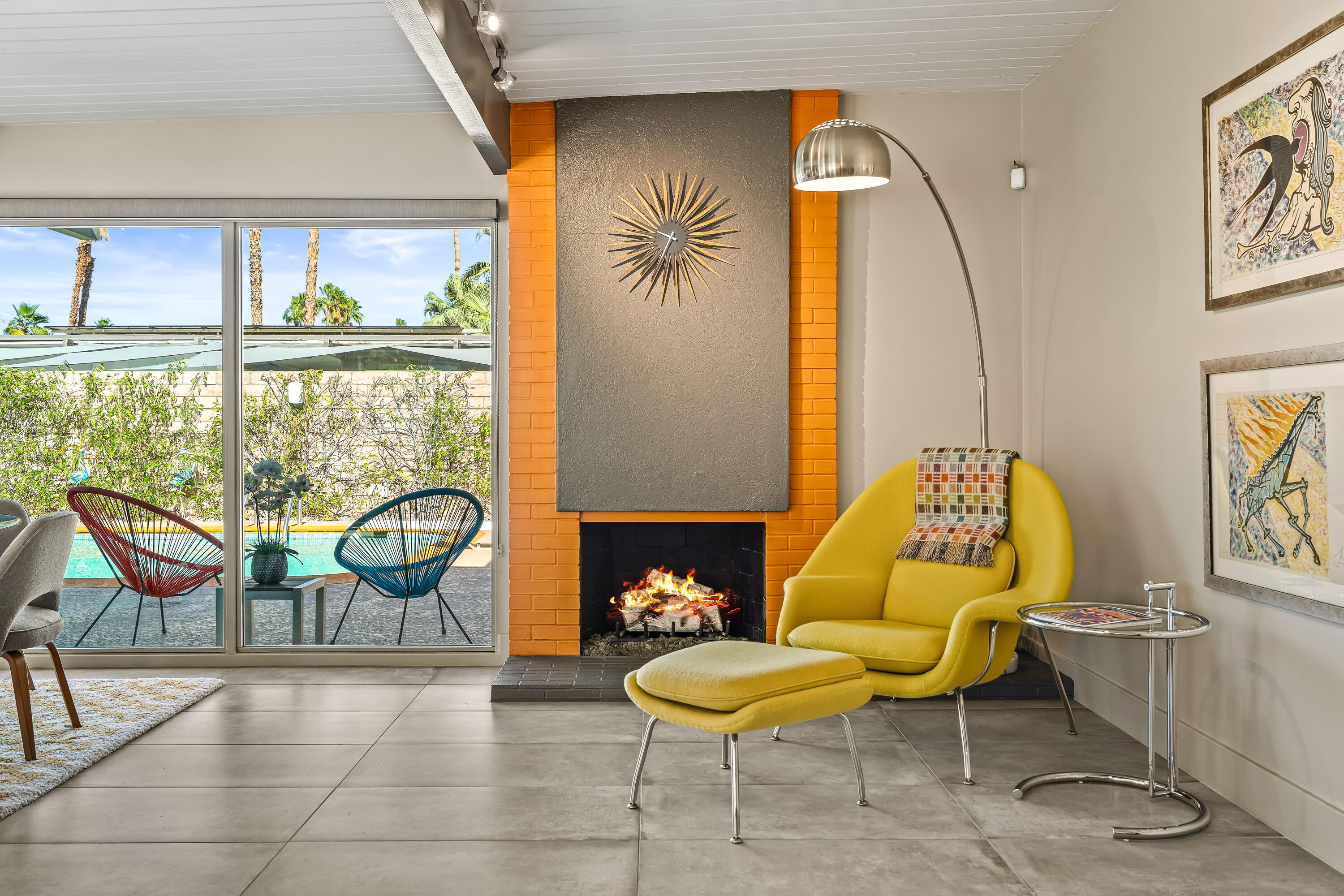 212 N Jill CIR