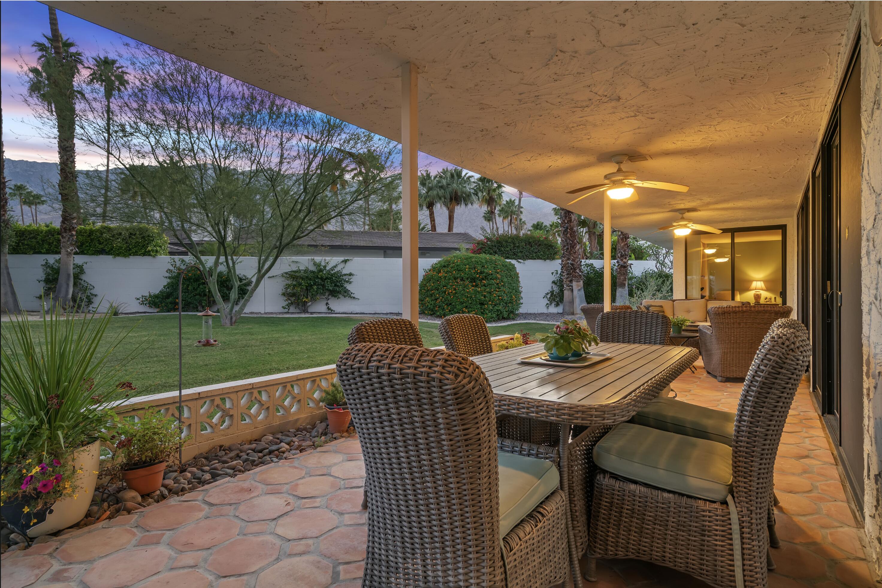 2489 Playa CIR