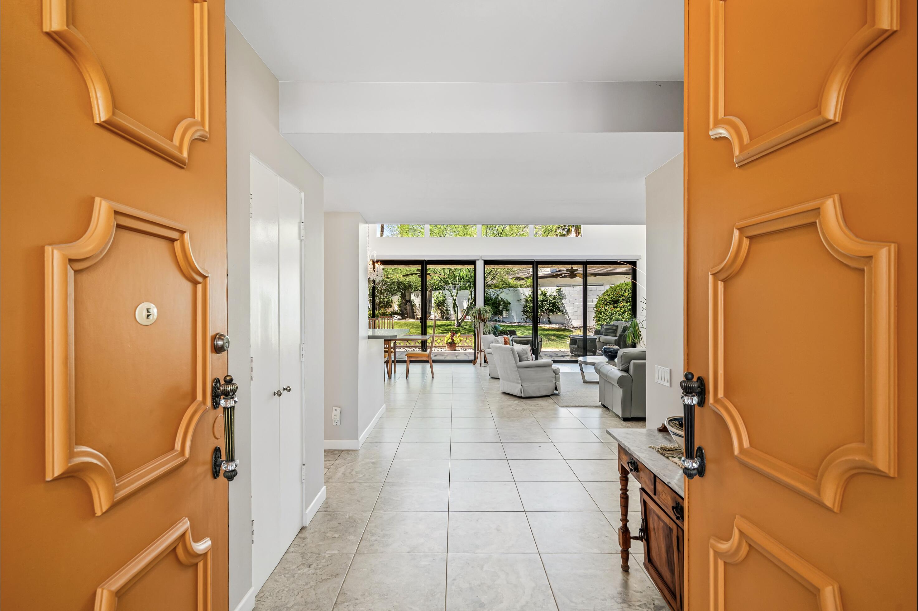 2489 Playa CIR
