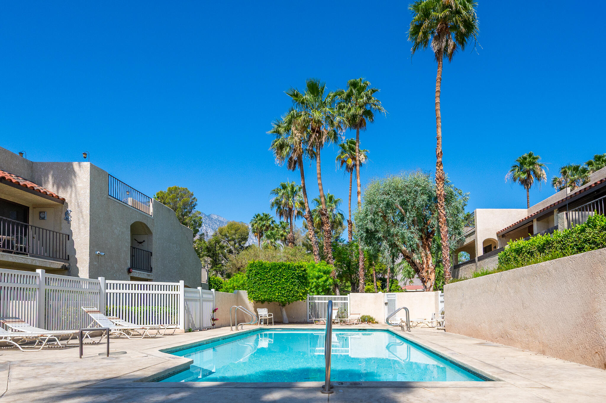 200 E Racquet Club RD Unit: 70