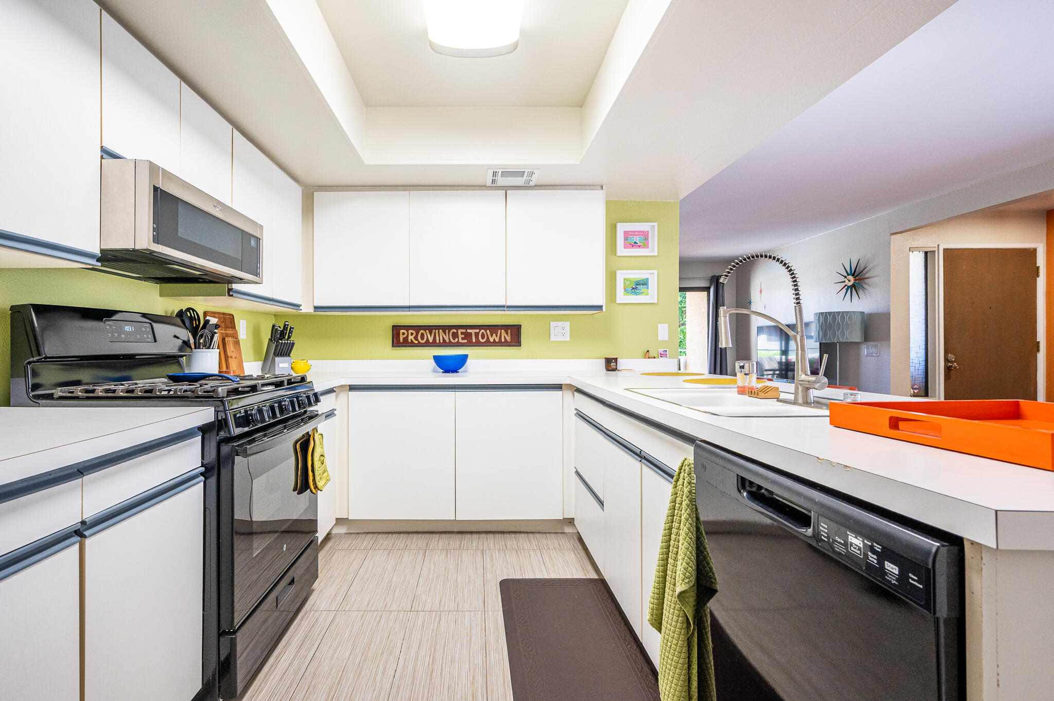 200 E Racquet Club RD Unit: 70