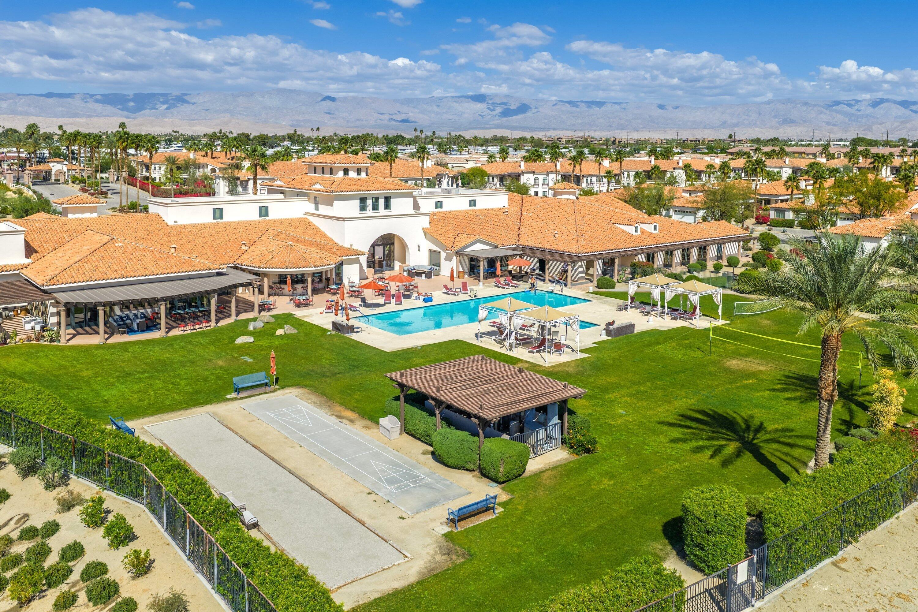 4305 Minori CT Unit: 3